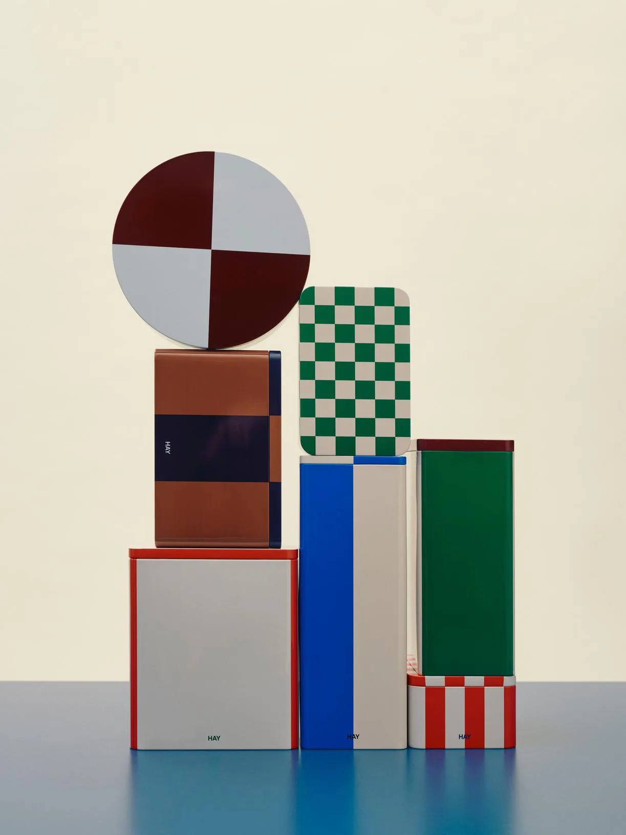 Bocal Tin Container medium, Black-off white HAY