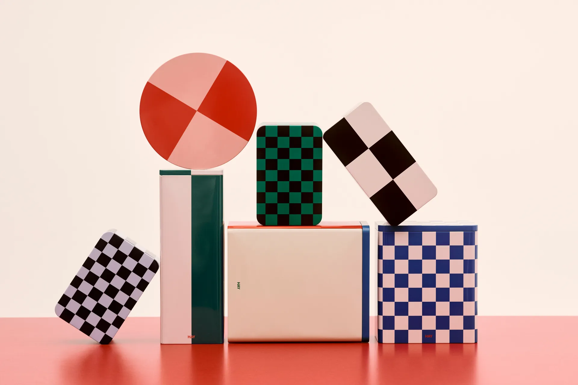 Bocal Tin Container medium, Black-off white HAY