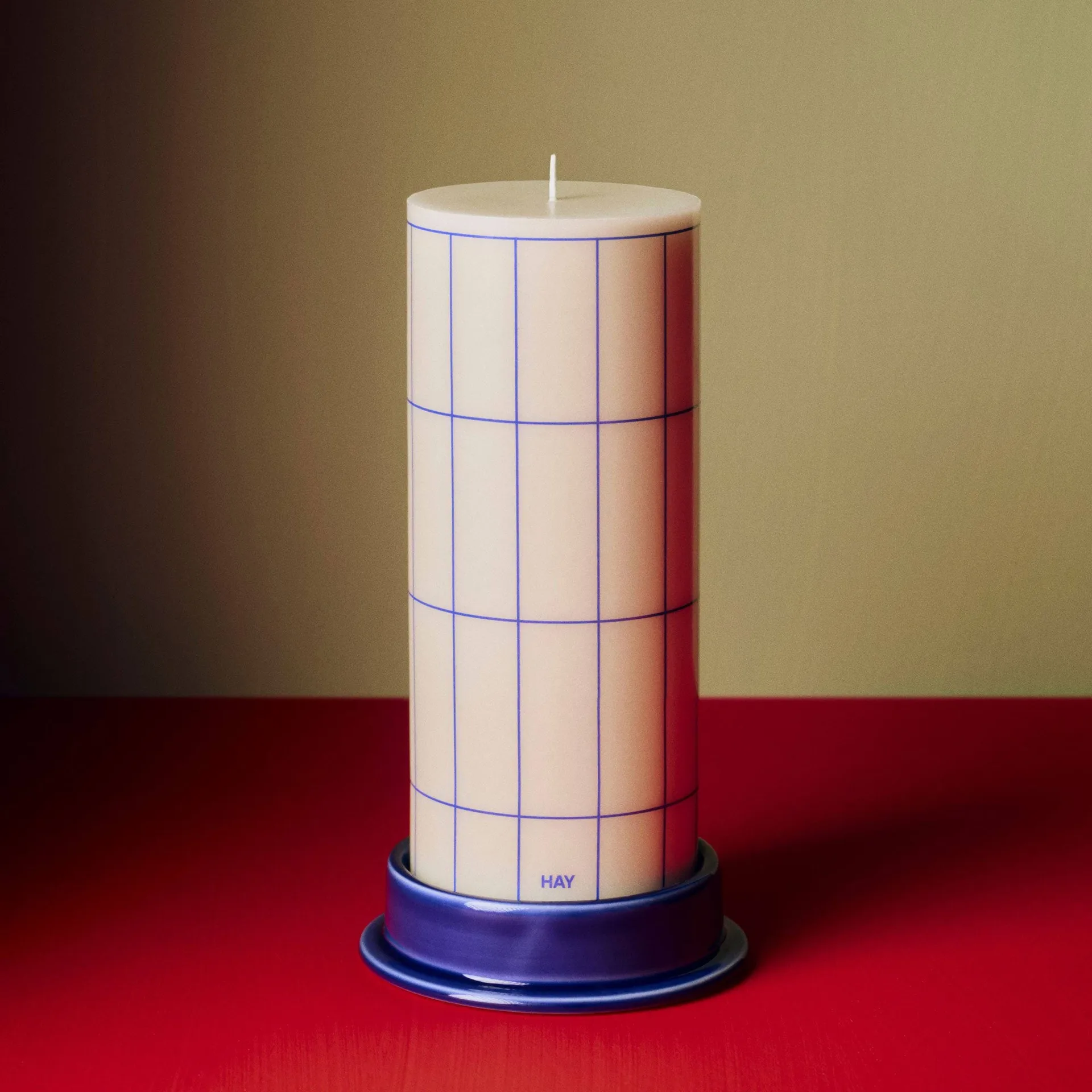 Bougeoir Column medium Ø11 cm, Royal blue HAY