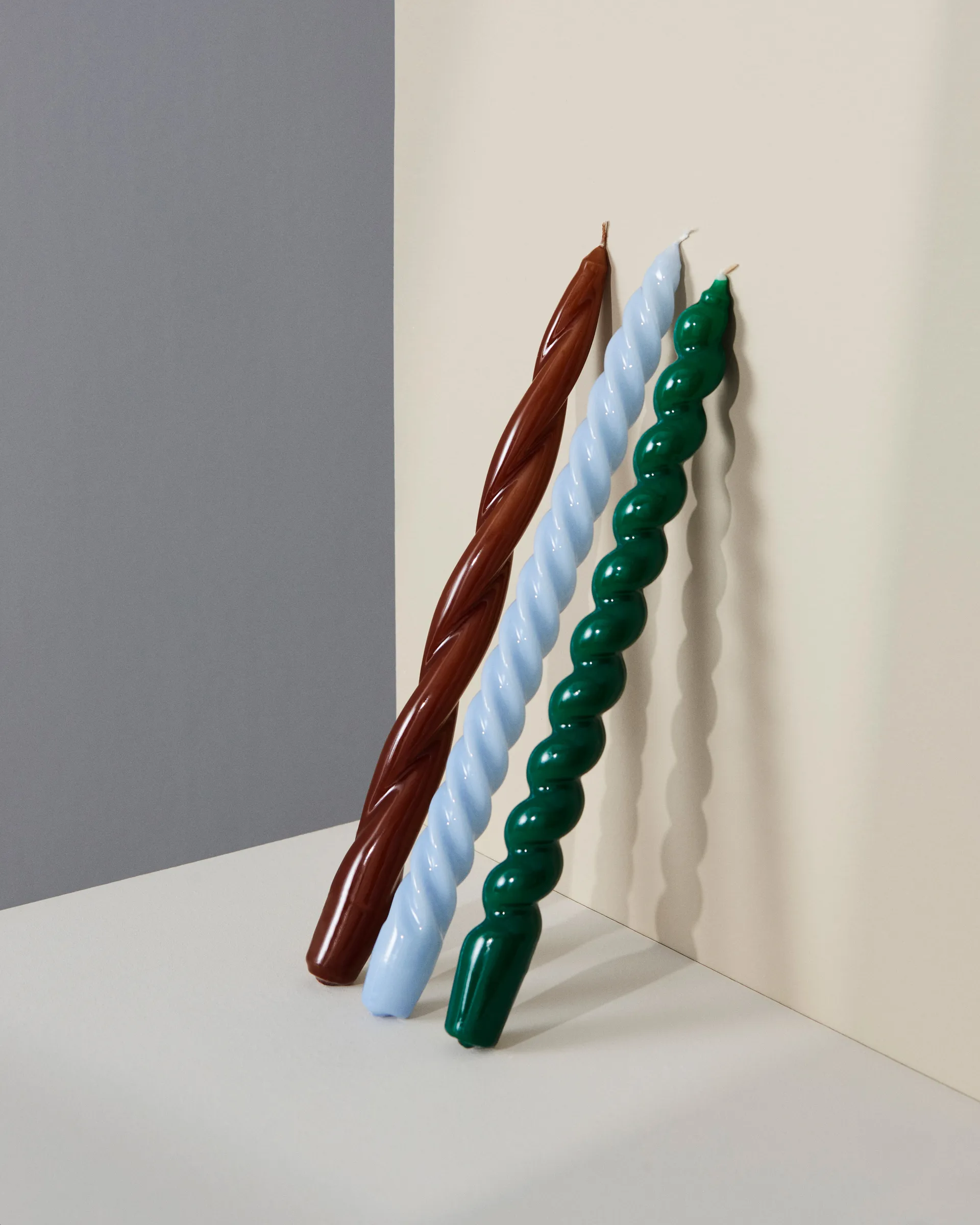 Bougie Candle Long Spiral, Green HAY