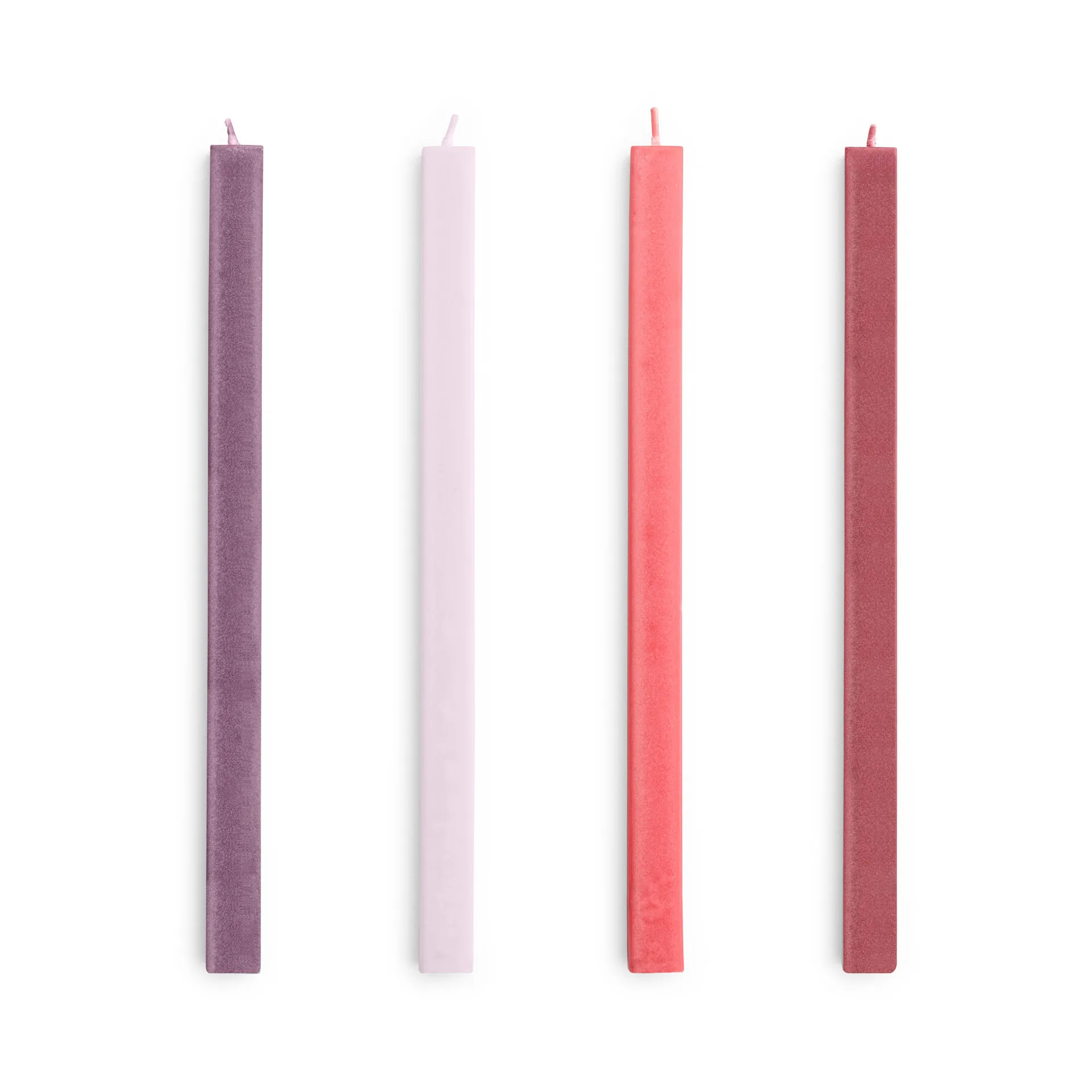 Bougies Square Candle, lot de 4, Reds-bordeaux HAY