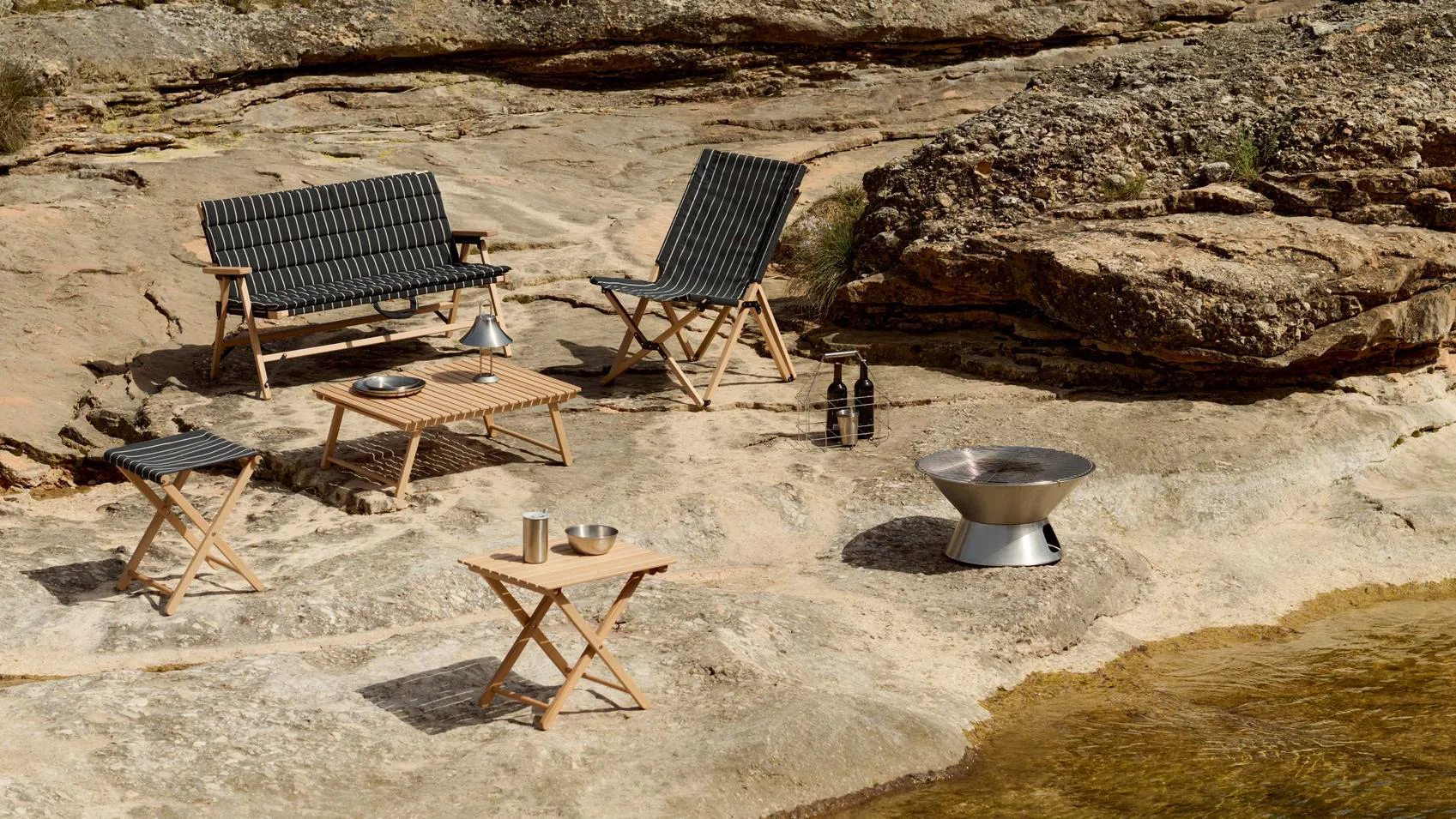 Canapé pliable Outdoor Market, Black-beige, 2-places HAY