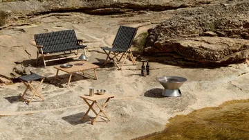 Canapé pliable Outdoor Market - Black-beige, 2-places - HAY