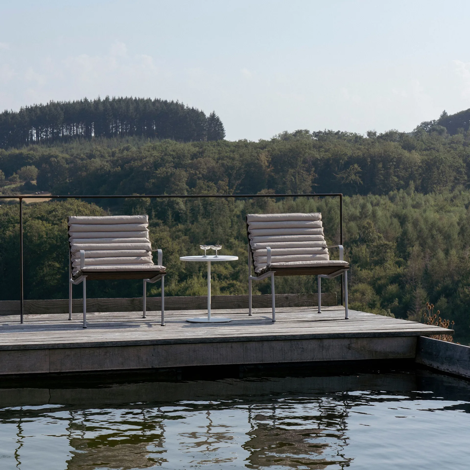 Chaise Lounge Traverse Lounge, Oiled ash HAY