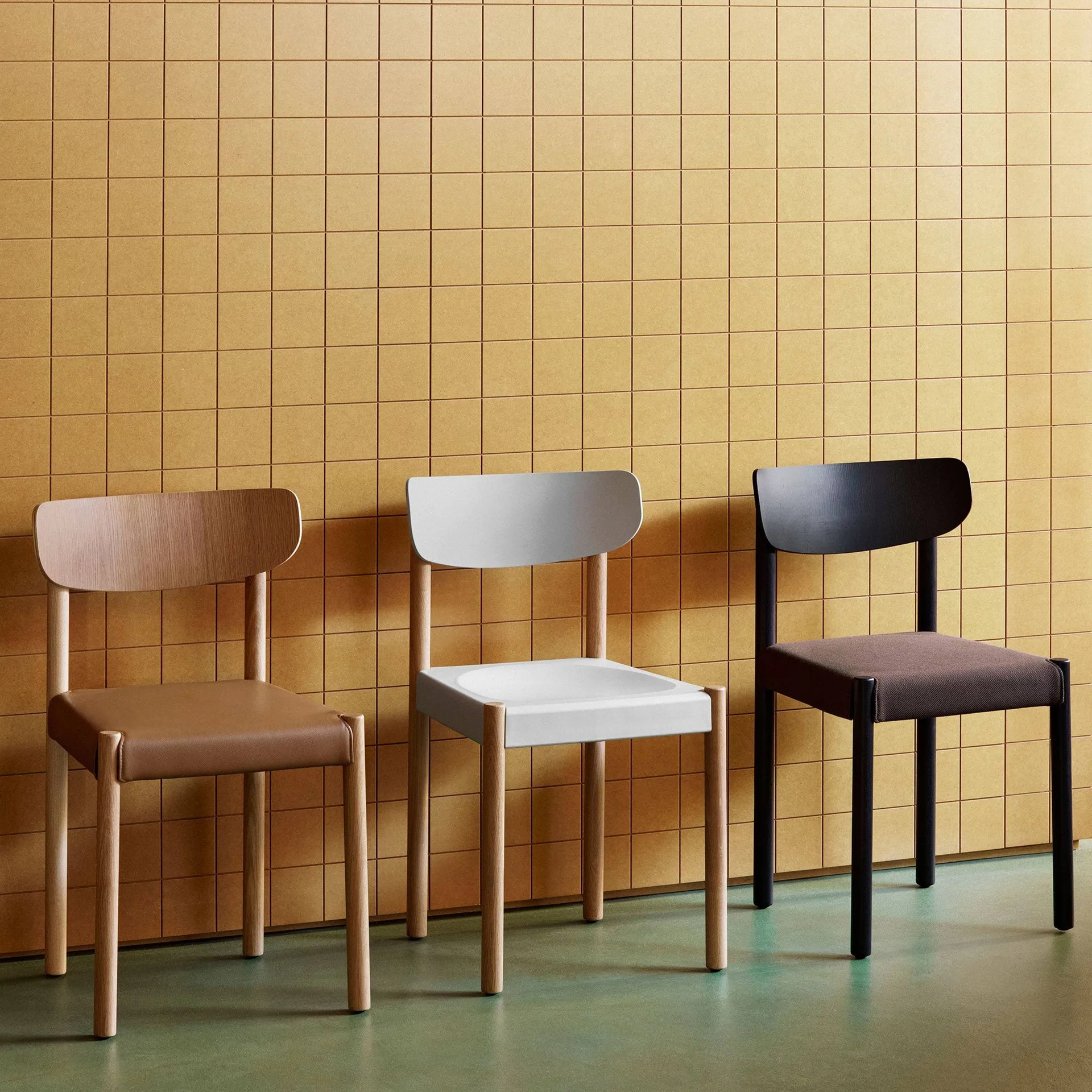 Chaise Pack Chair 11, Chêne huilé-graphite brown-Steelcut 695 HAY