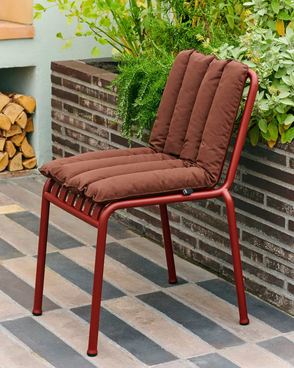 Chaise Palissade, Iron red HAY
