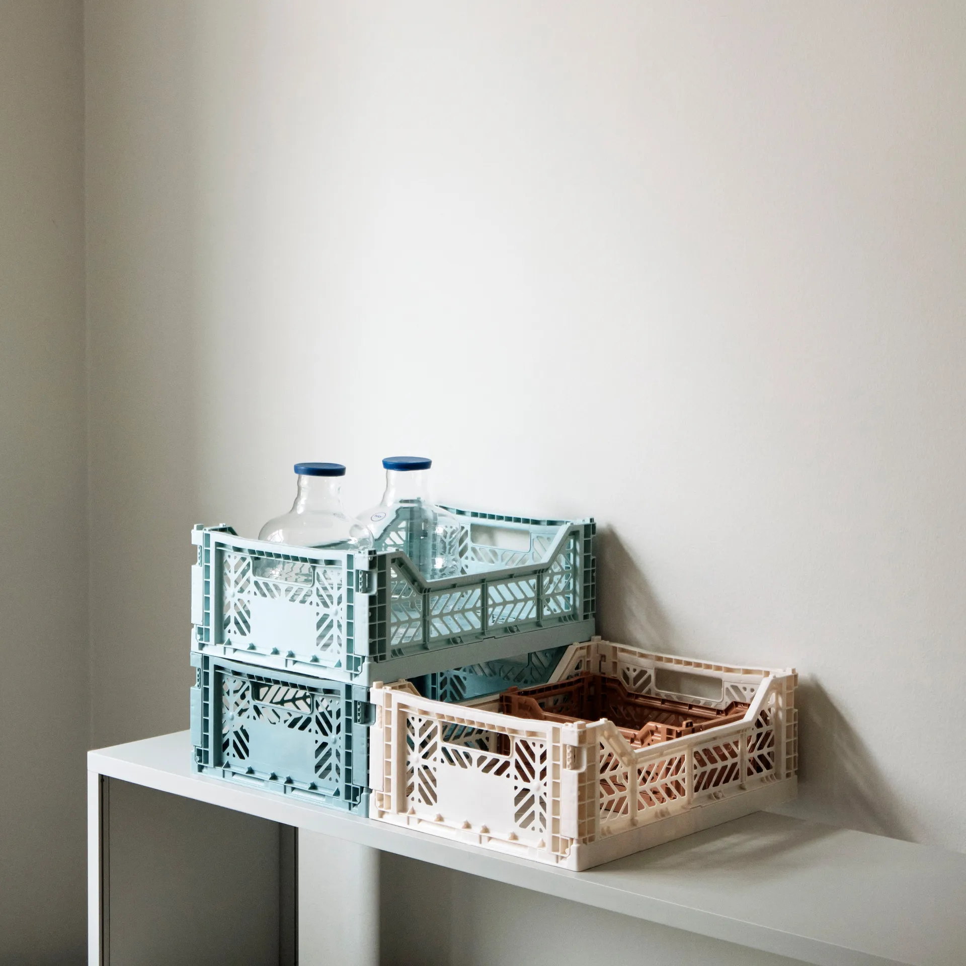 Colour Crate M 30x40 cm, Off-white HAY