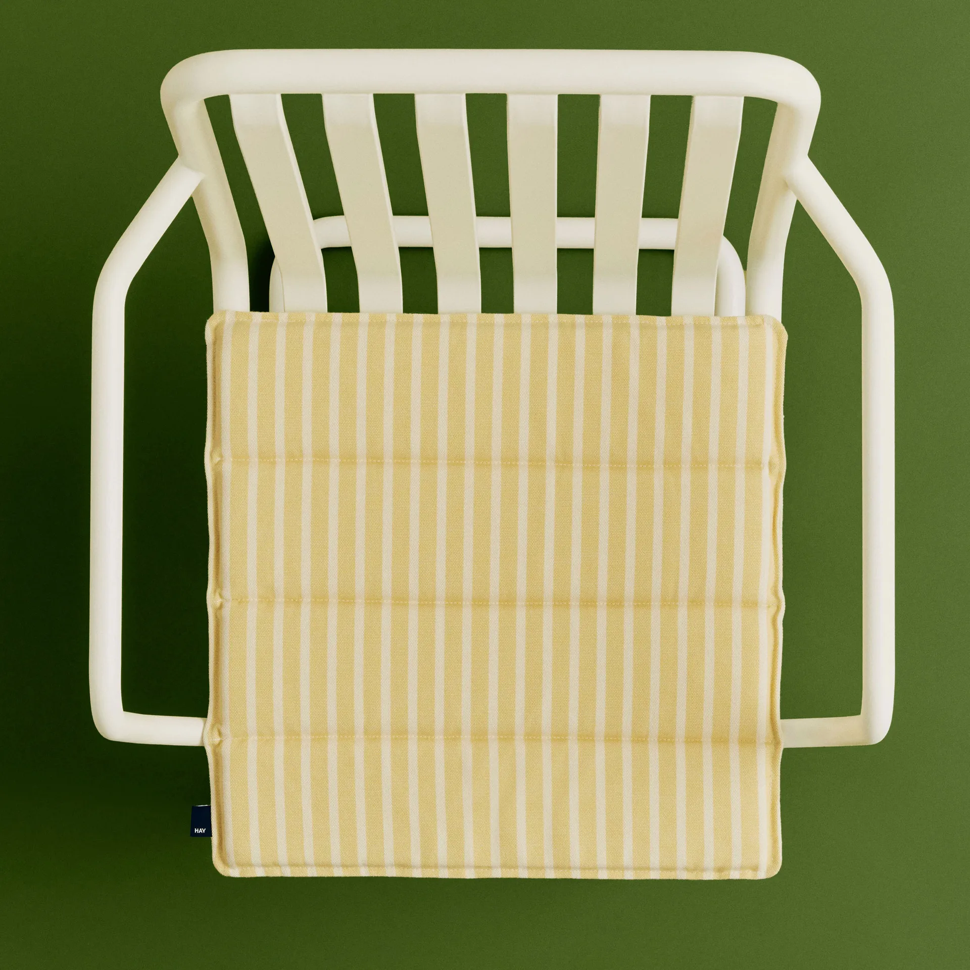 Coussin d’assise Terrazza, Yellow bold stripe, 40x40 cm HAY