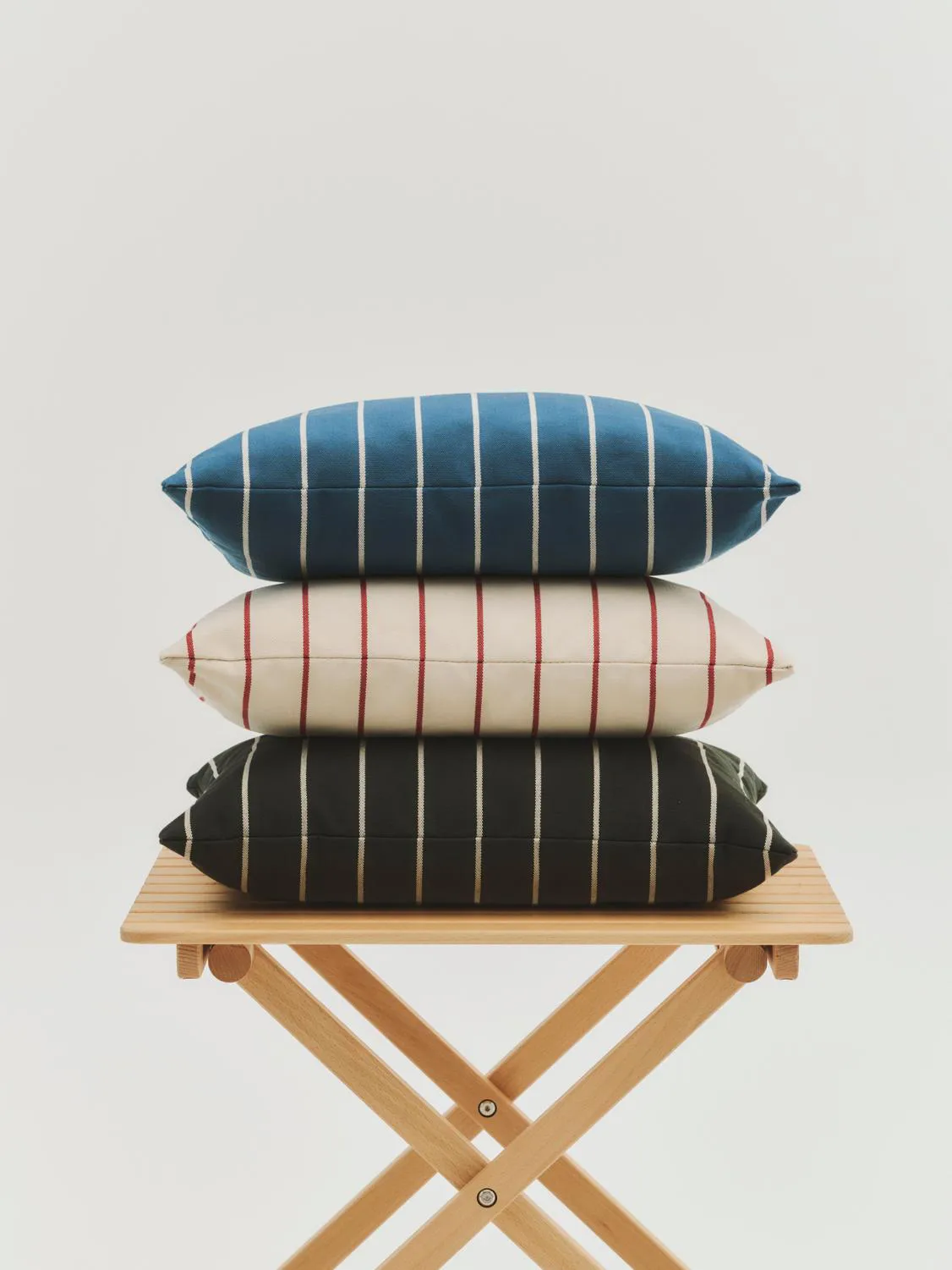 Coussin Outdoor Market, Black-beige, 45x35 cm HAY