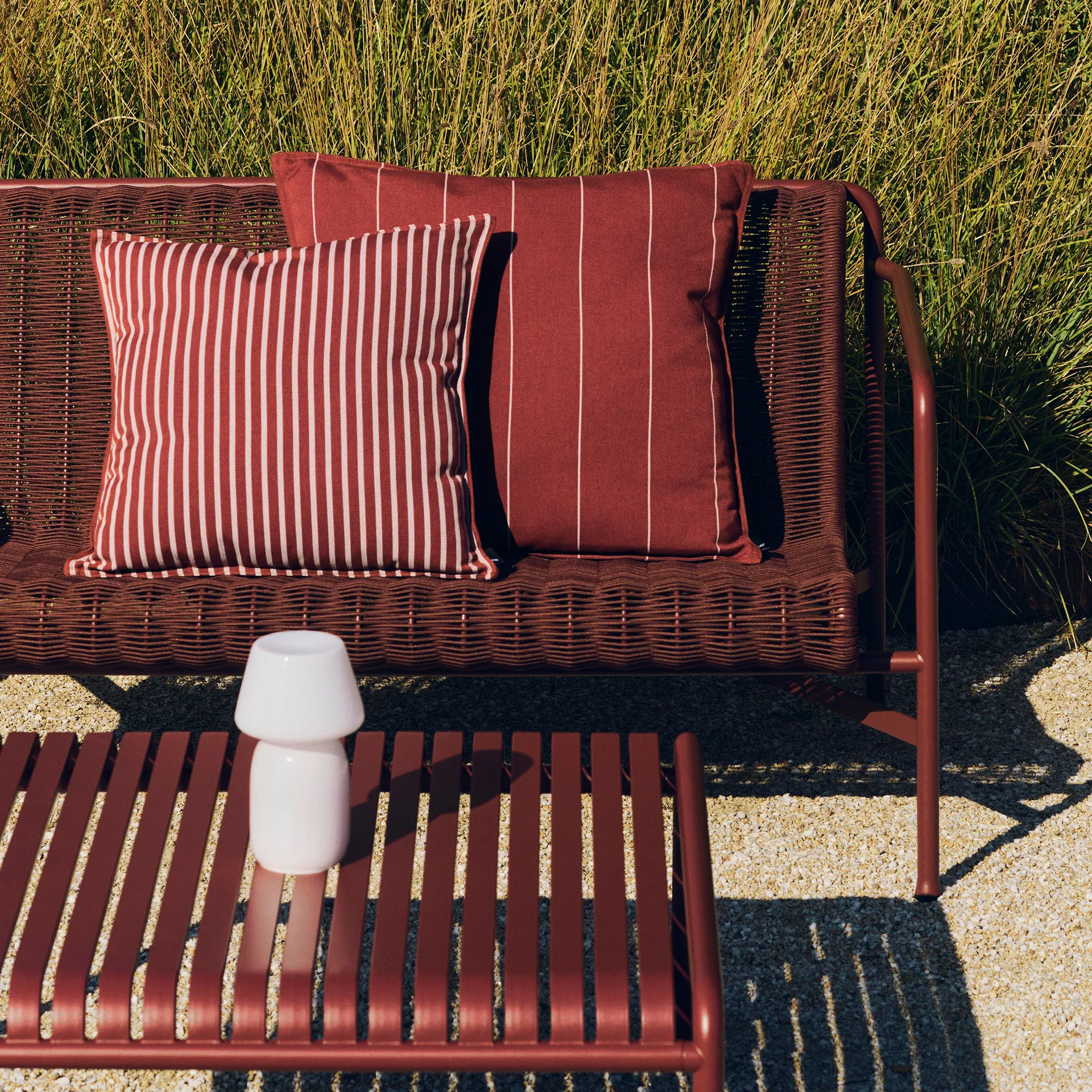 Coussin Terrazza, Terracotta narrow stripe, 60x60 cm HAY