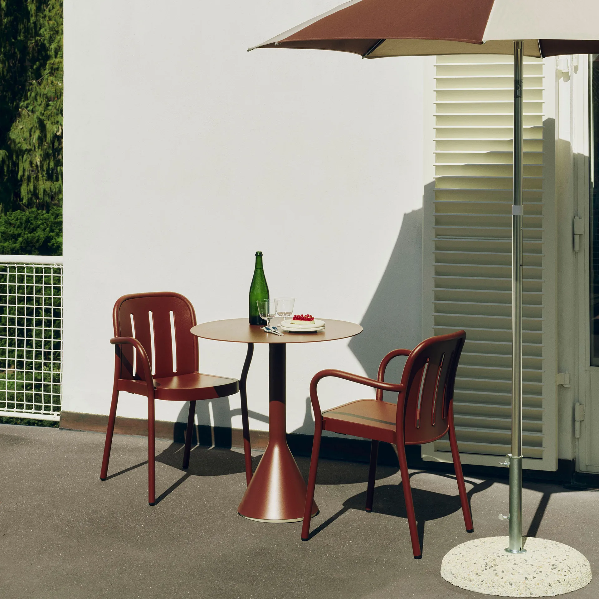 Fauteuil Deville, Iron red HAY