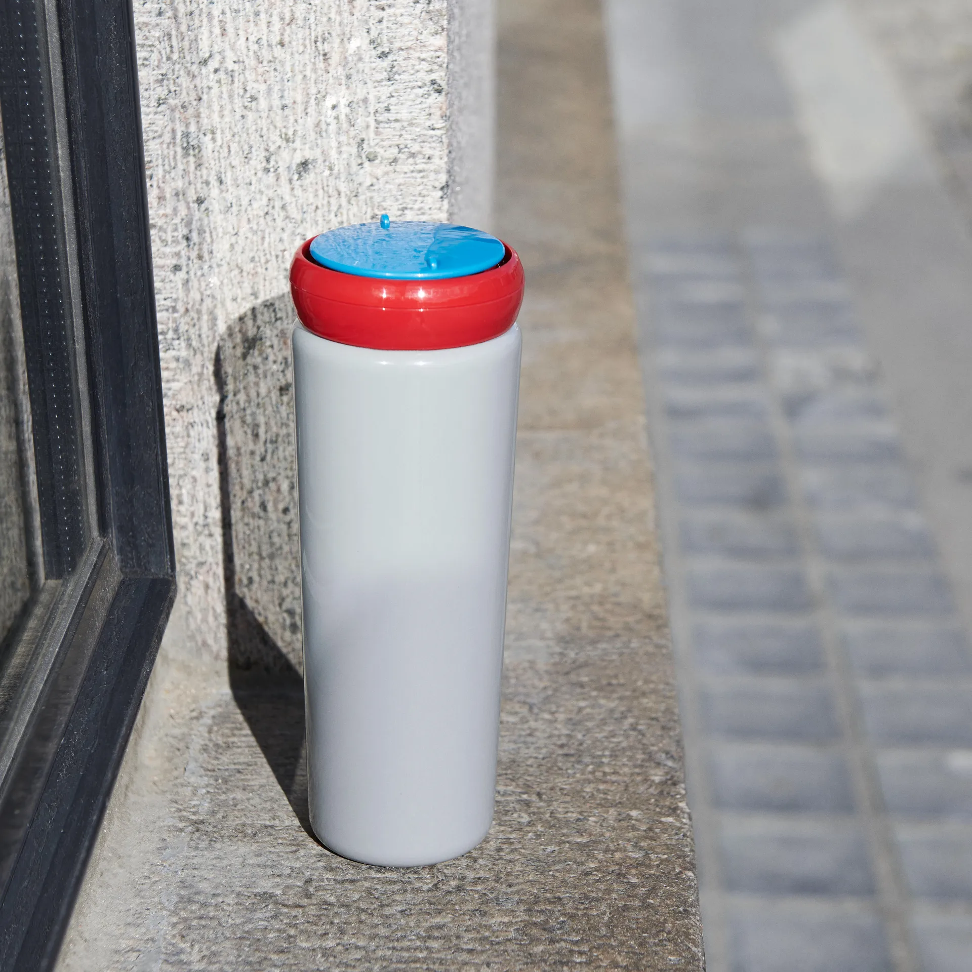 HAY travel cup 50 cl, Gris HAY