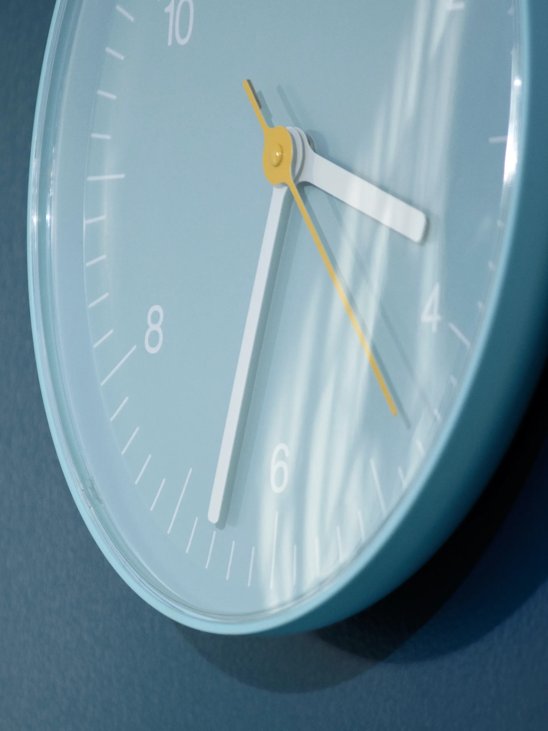 Horloge murale Wall Clock Ø26,5 cm, Blue HAY
