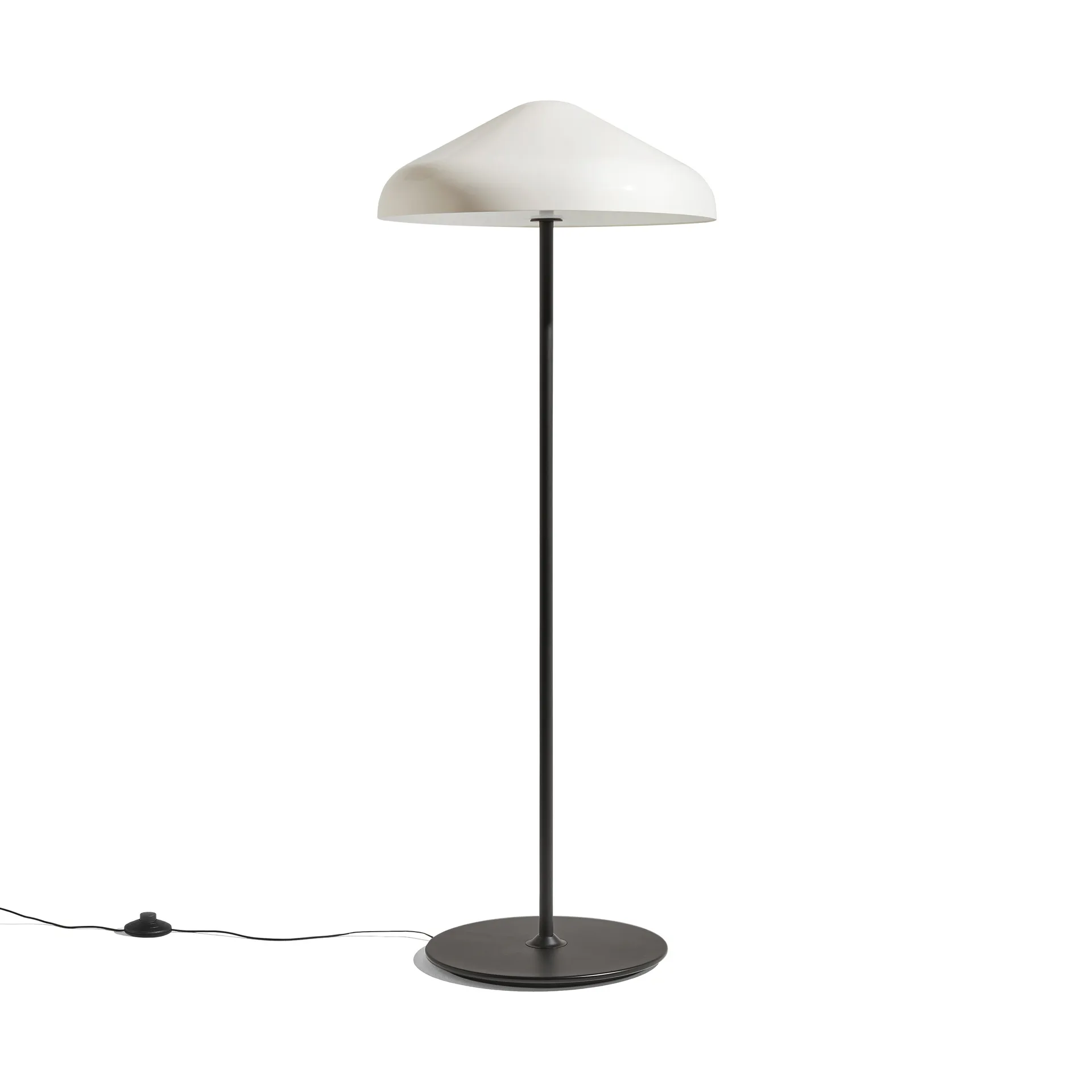 Lampadaire en acier Pao Ø47 cm, Blanc crème HAY