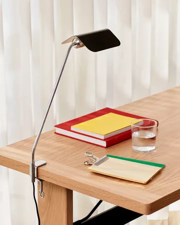 Lampe de bureau à pince Apex Clip - Iron black - HAY