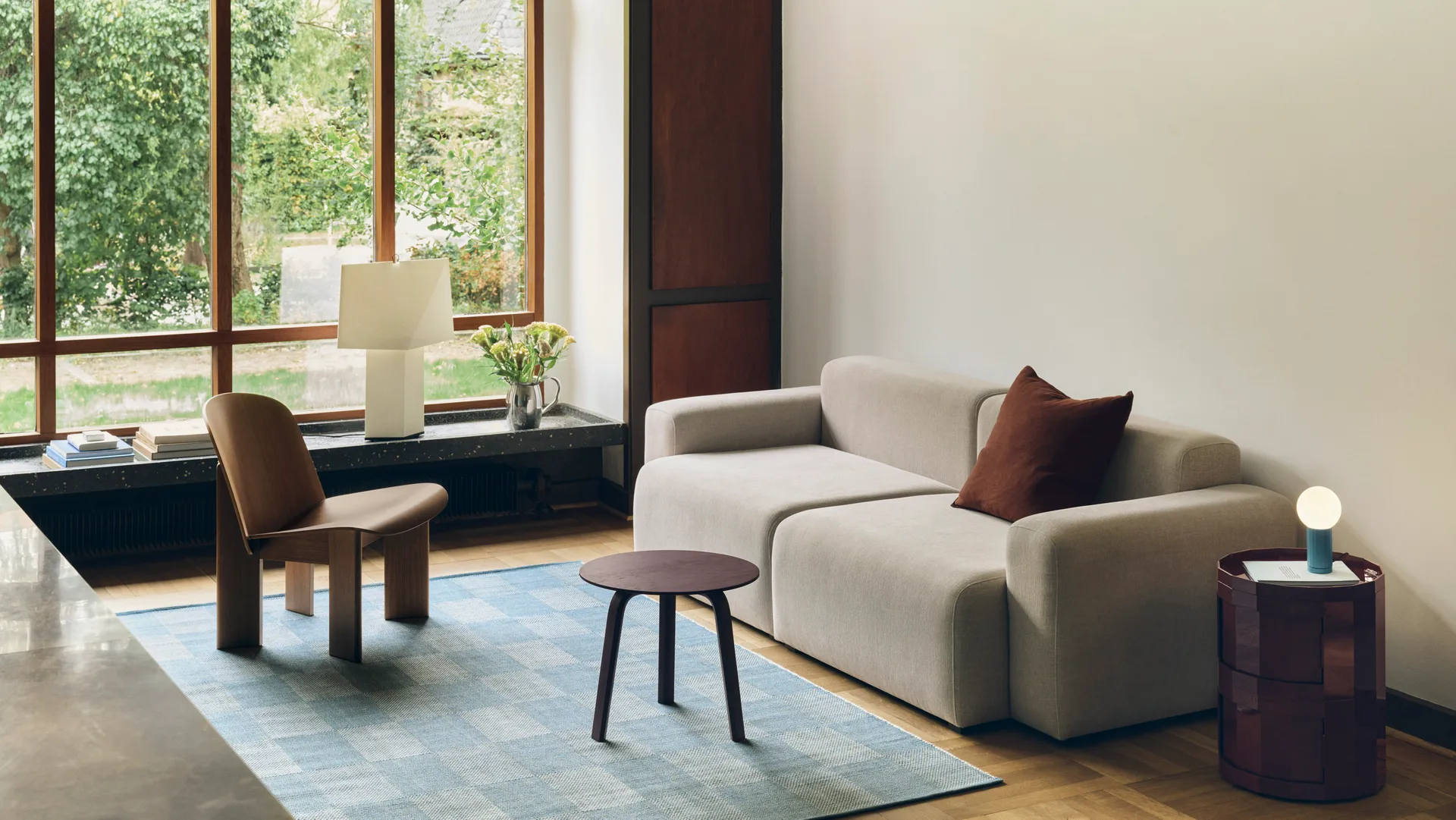 Lampe de table Aplat, White, 66 cm HAY