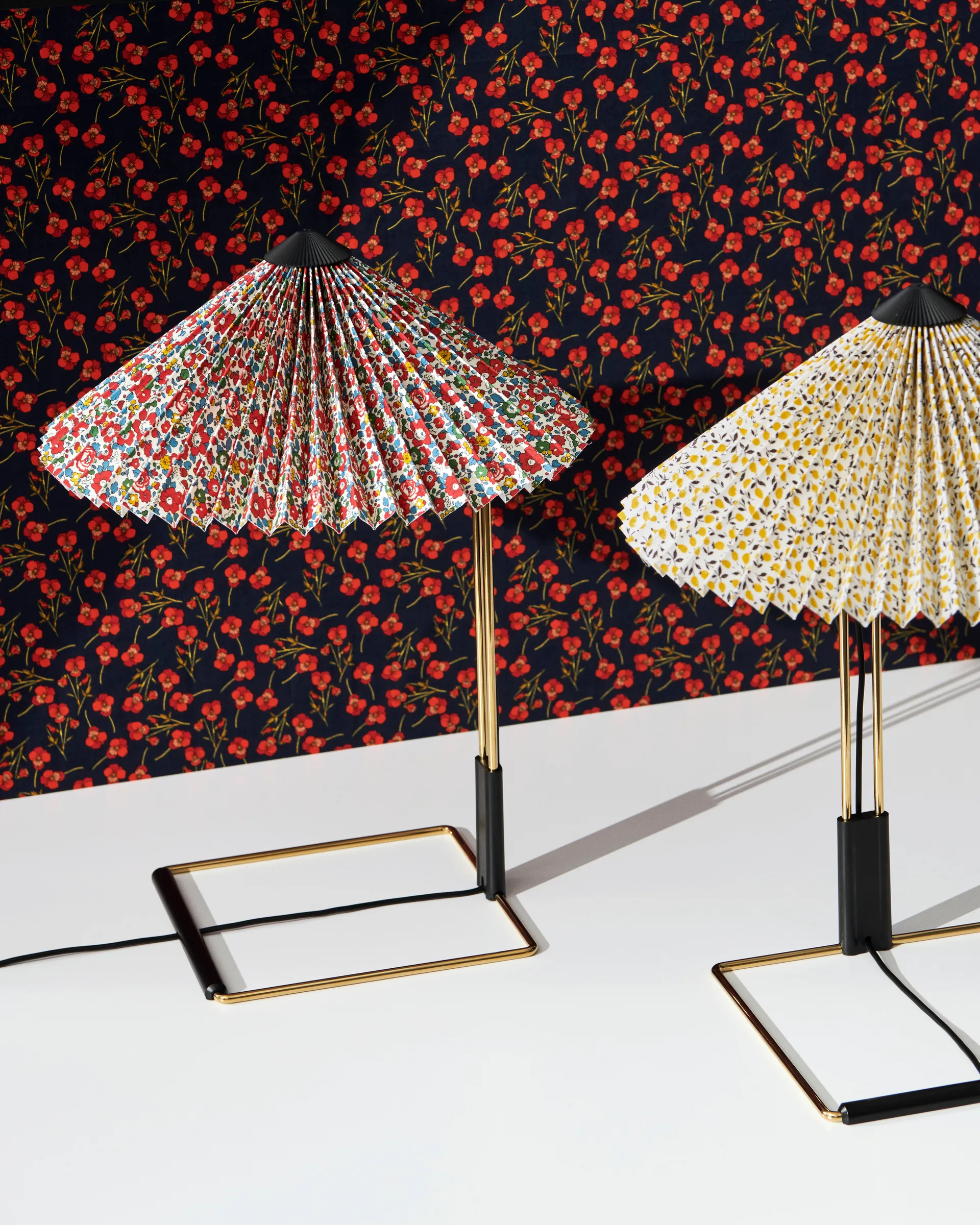 Lampe de table HAY x Liberty Matin Ø30x38 cm, Betsy Ann by Liberty HAY