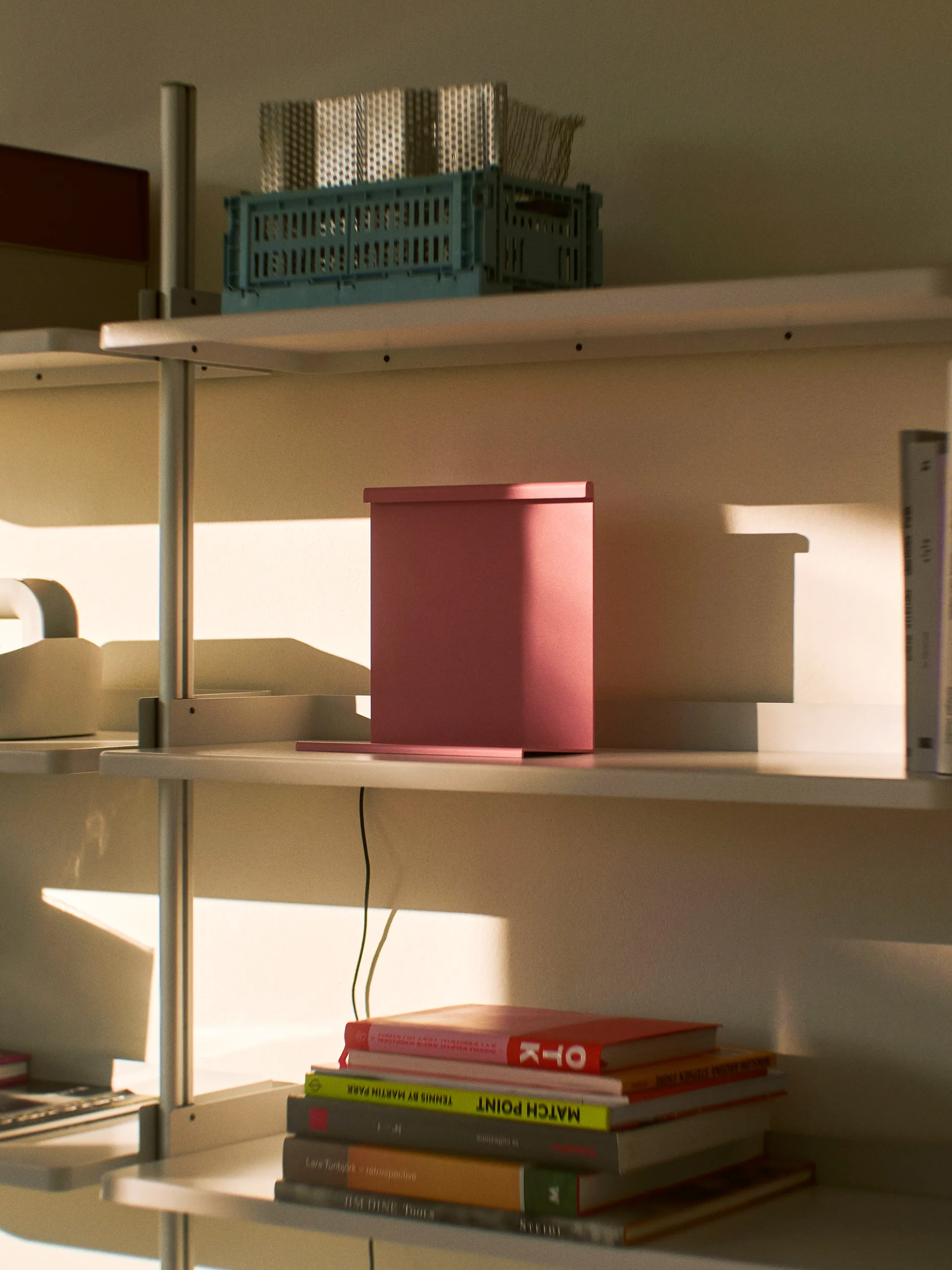 Lampe de table LBM, Luis pink HAY