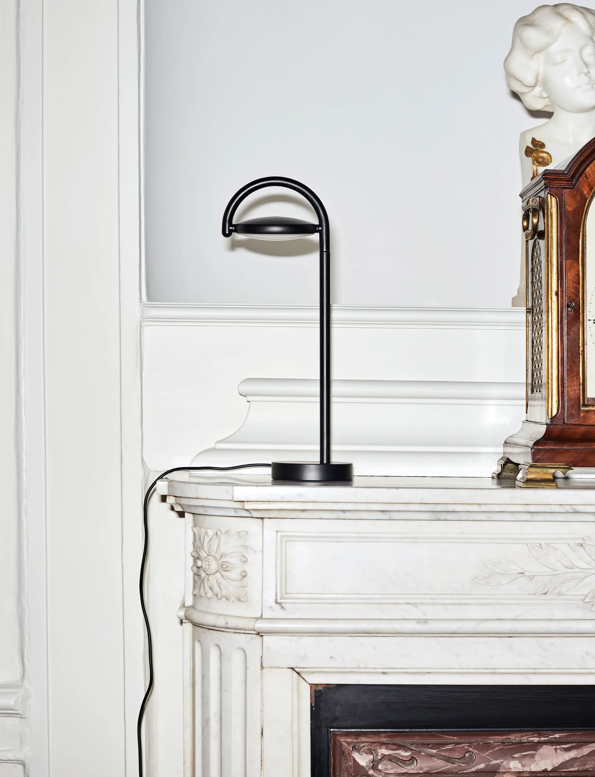 Lampe de table Marselis table, Soft black HAY