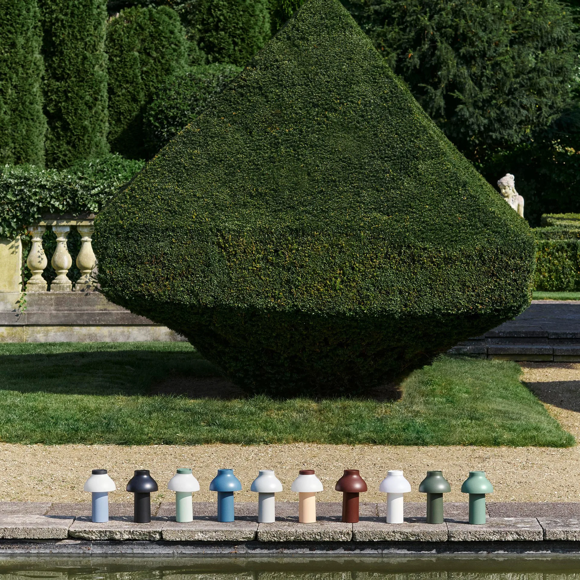 Lampe de table PC Portable No 2, Cream white HAY