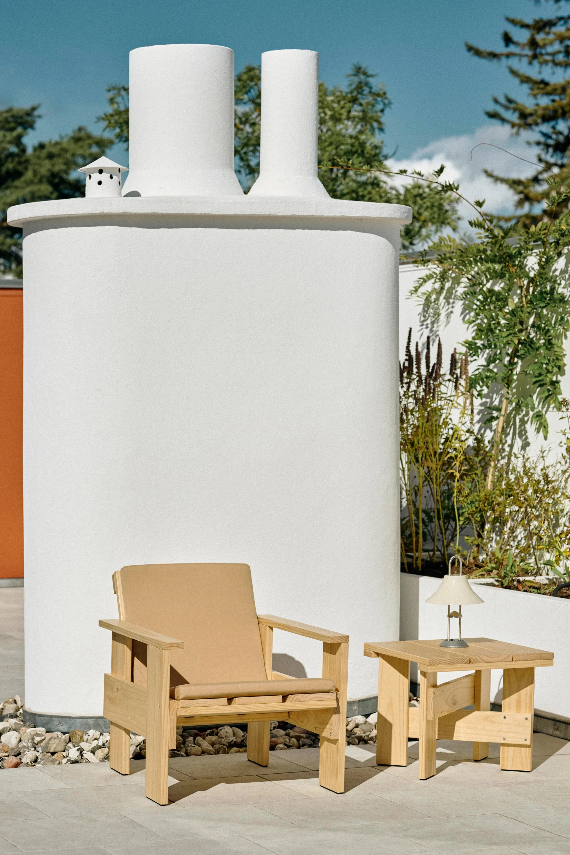 Lampe de table portable Mousqueton 30,5 cm, Oyster white HAY