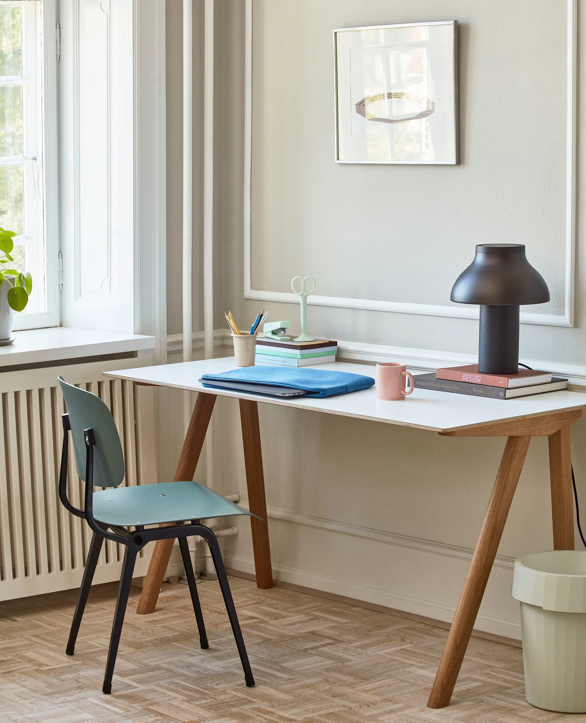 Lampe de table S PC table Ø25 cm, Soft black HAY