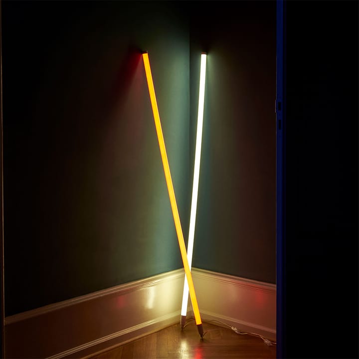 Lampe fluorescente Neon Tube 150 cm, red HAY