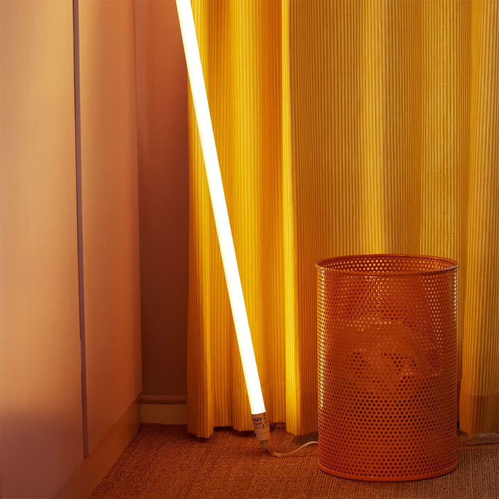Lampe fluorescente Neon Tube 150 cm, red HAY