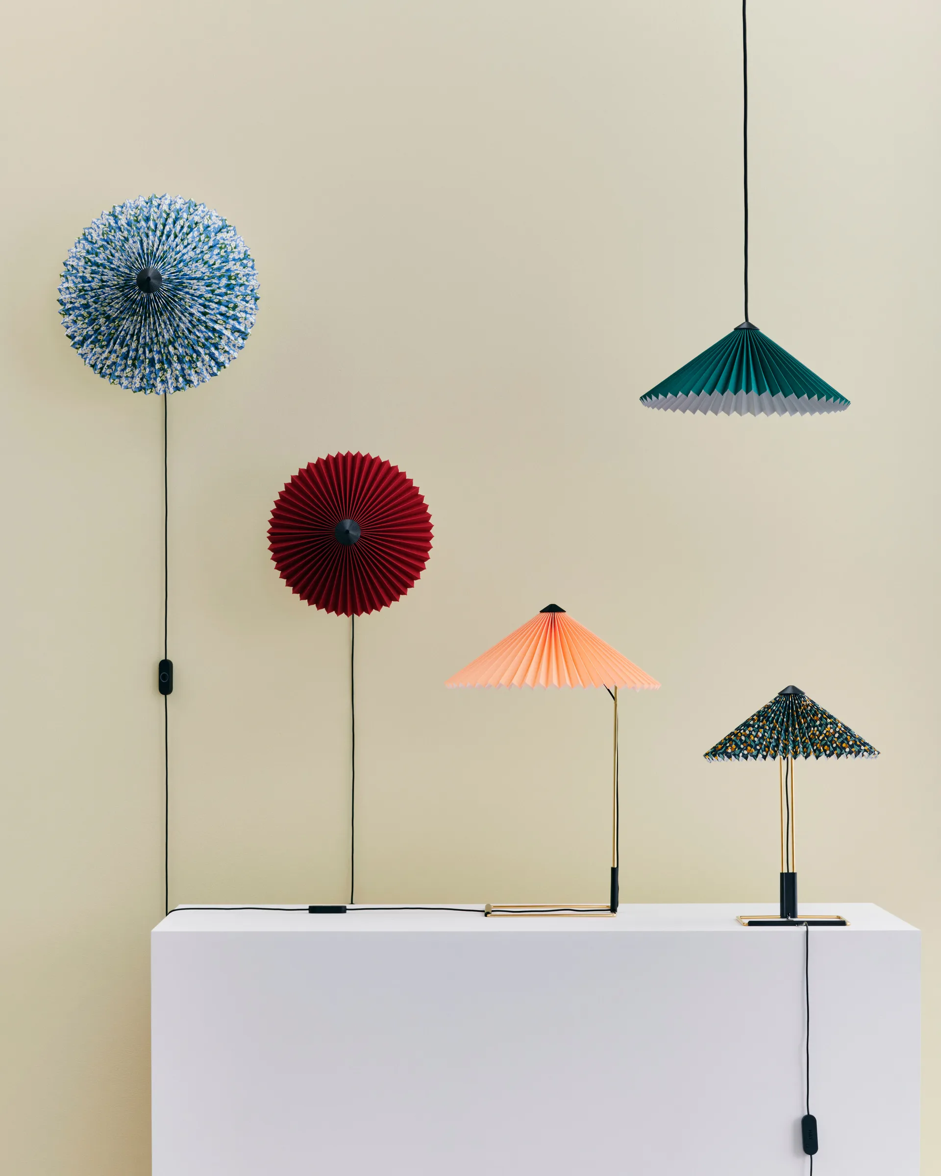 Matin Pendant suspension 38x38 cm, Green HAY