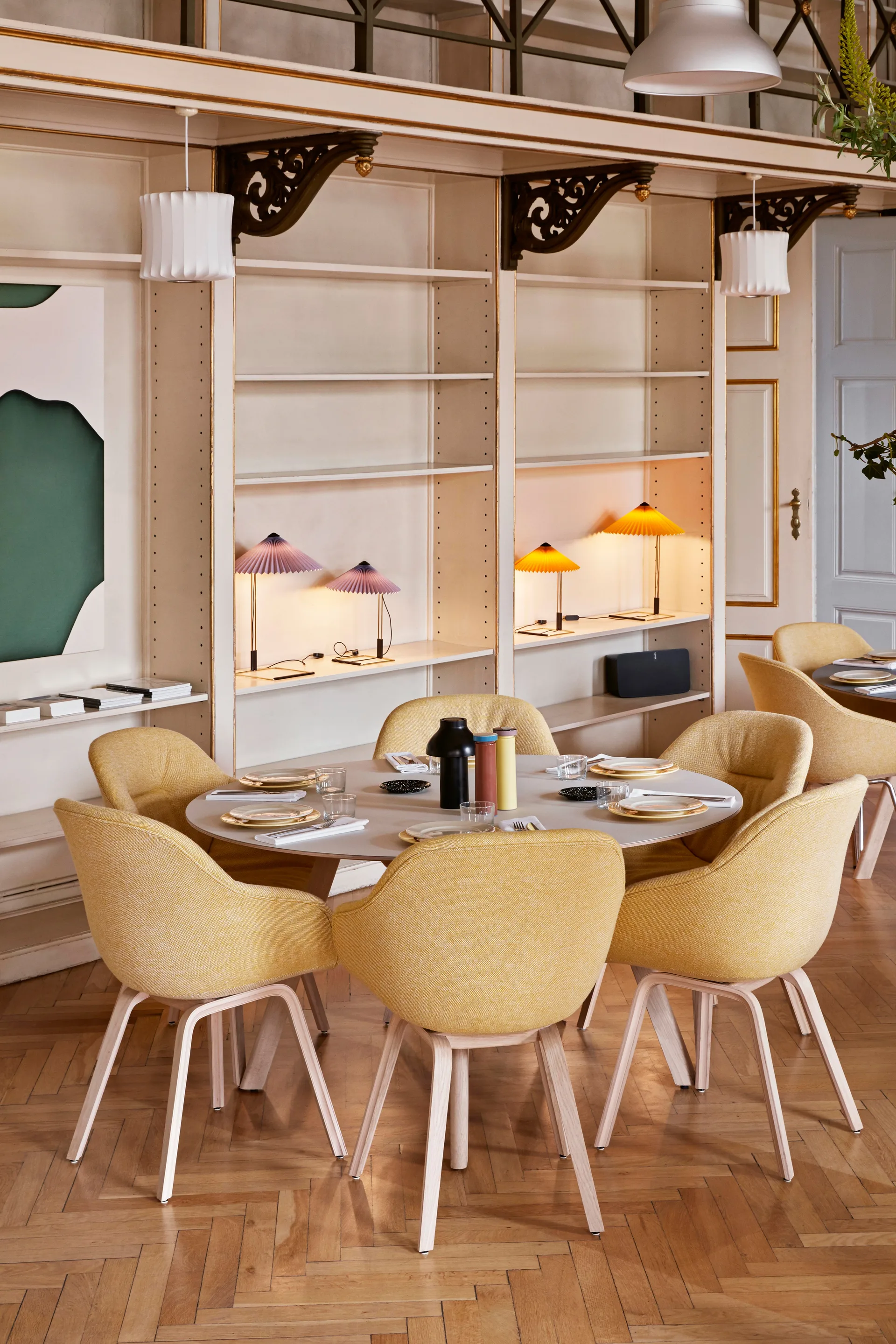 Matin table Lampe à poser Ø30 cm, Yellow shade HAY