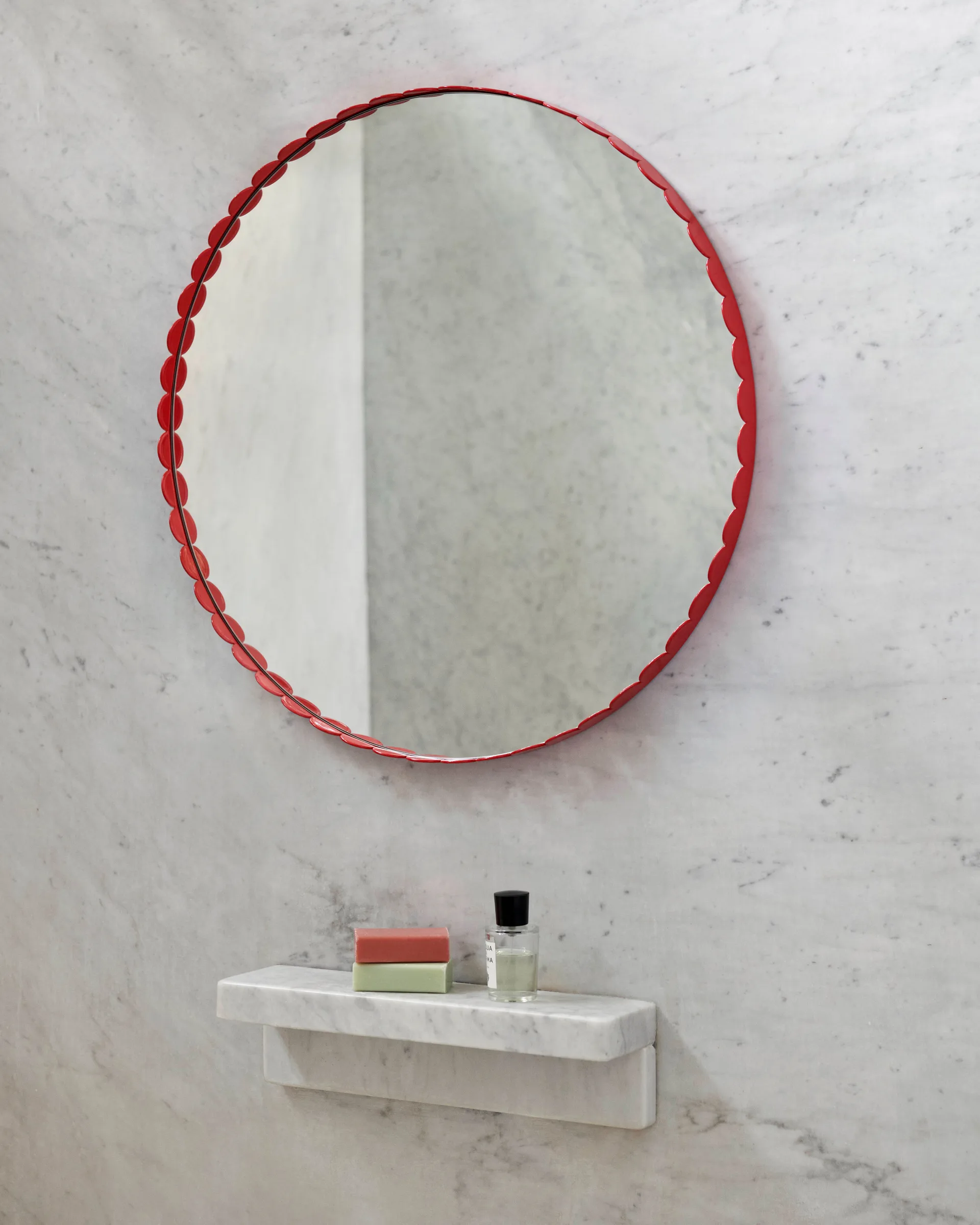 Miroir Arcs Mirror Ø 60 cm, Red HAY