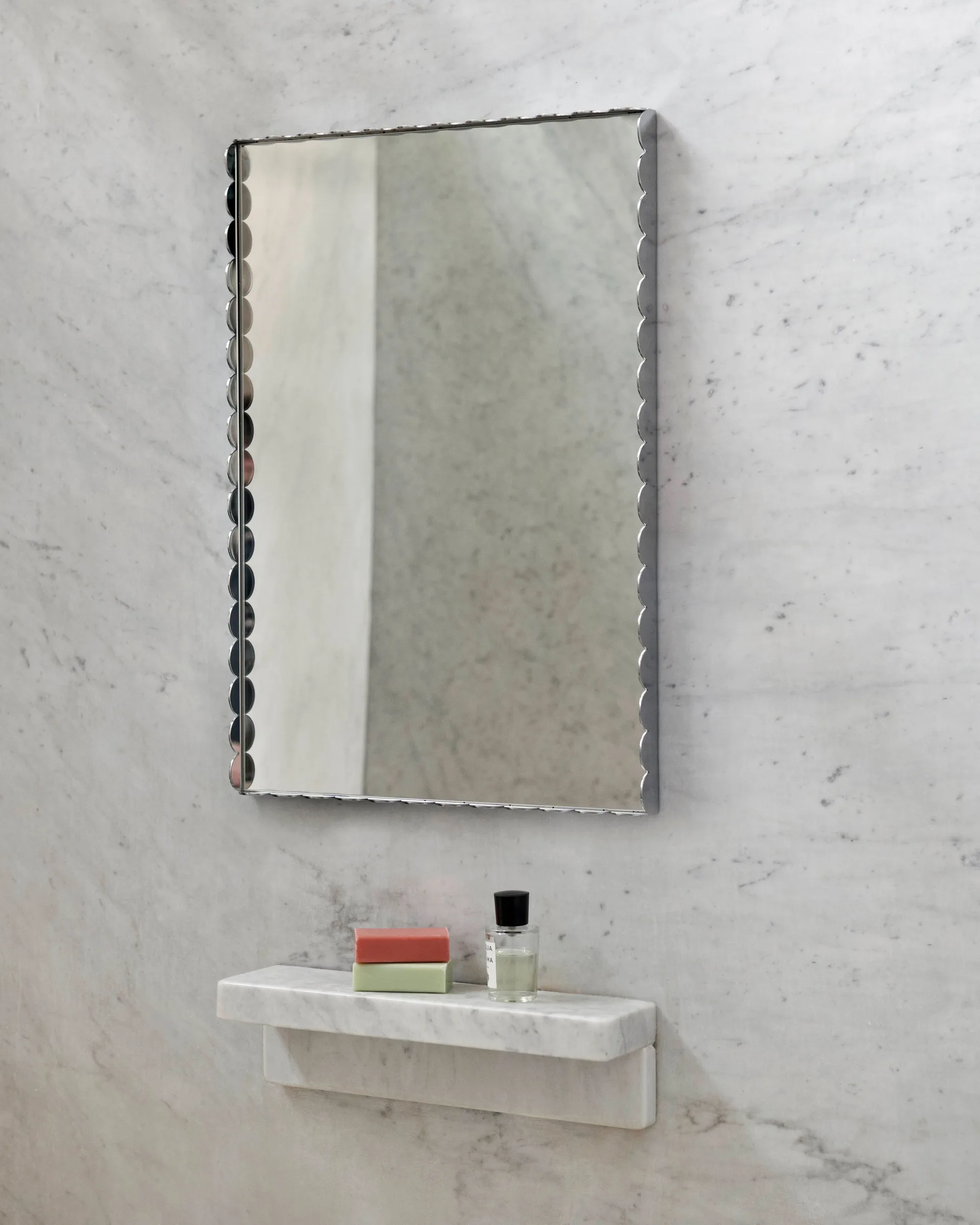 Miroir Arcs Mirror Rectangle S 43,5x61,5 cm, Acier inoxydable HAY