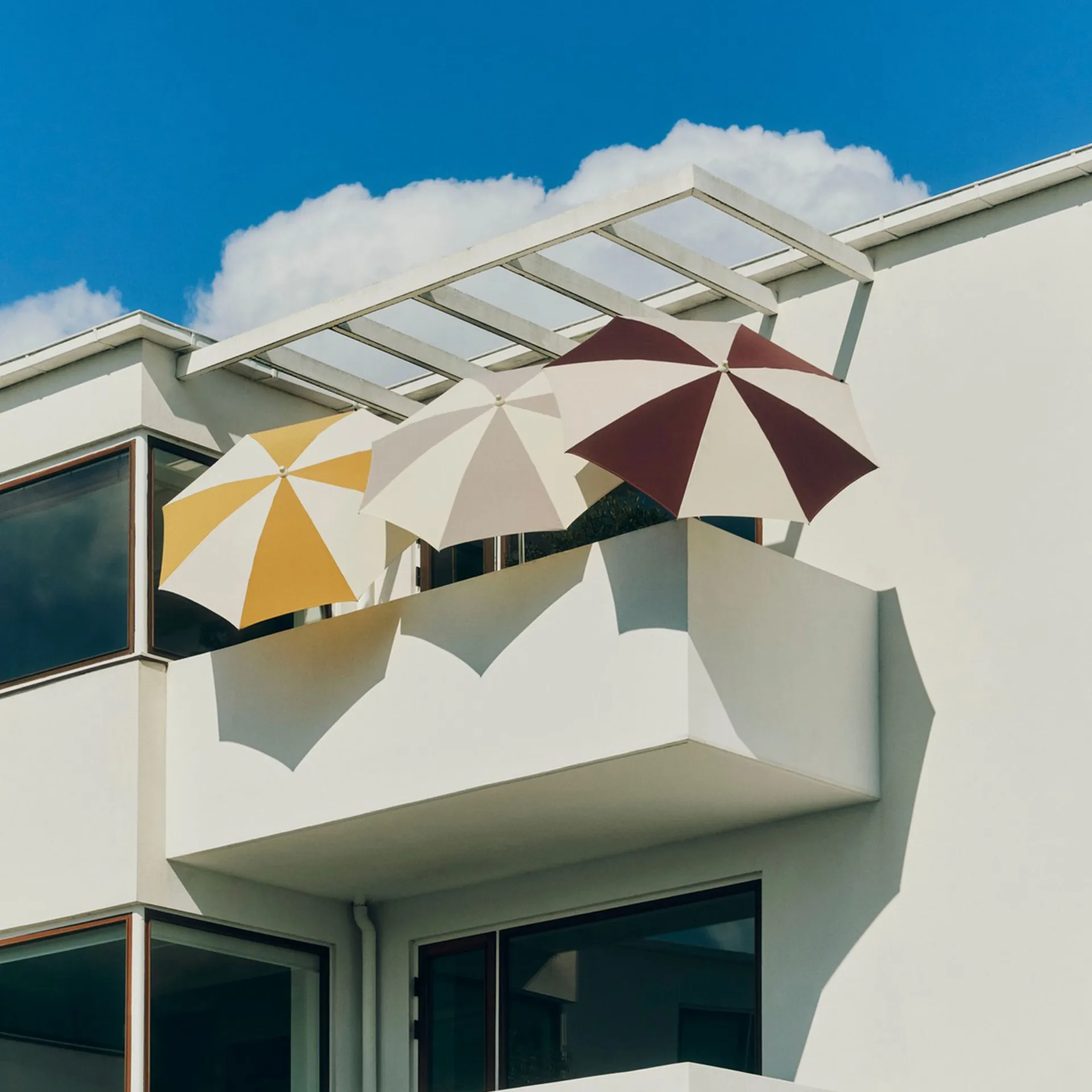 Parasol Terrazza Octagon, Off-white-burgundy HAY