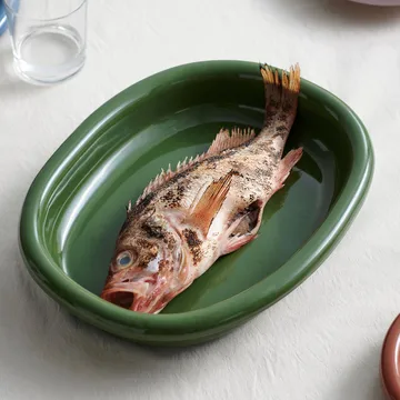 Plat de service ovale Barro - Green, large 27x36 cm - HAY