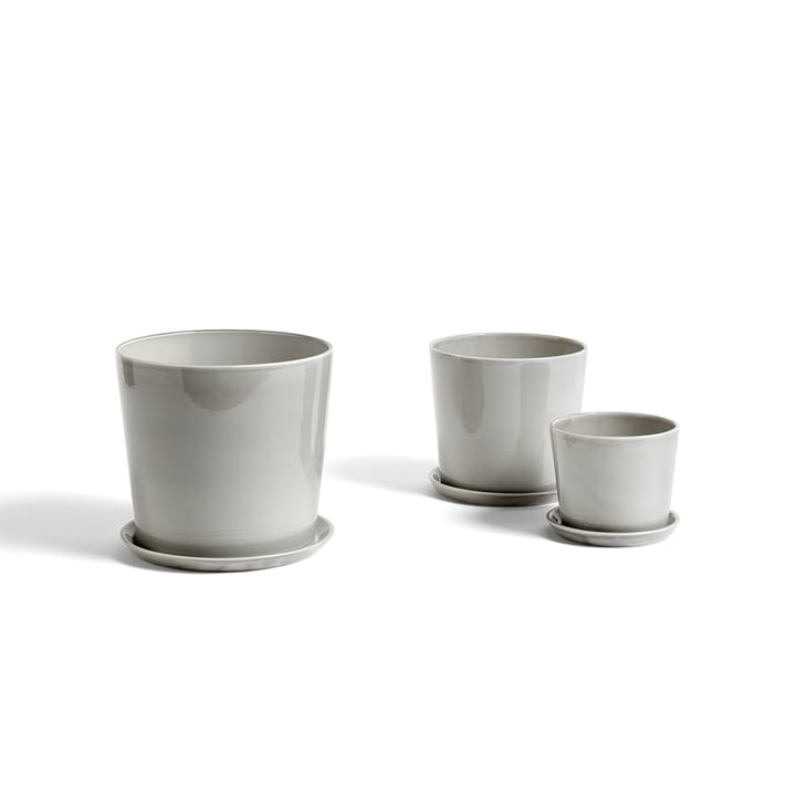 Pot Botanical Family, Light grey, medium, avec soucoupe ø13.5 cm HAY