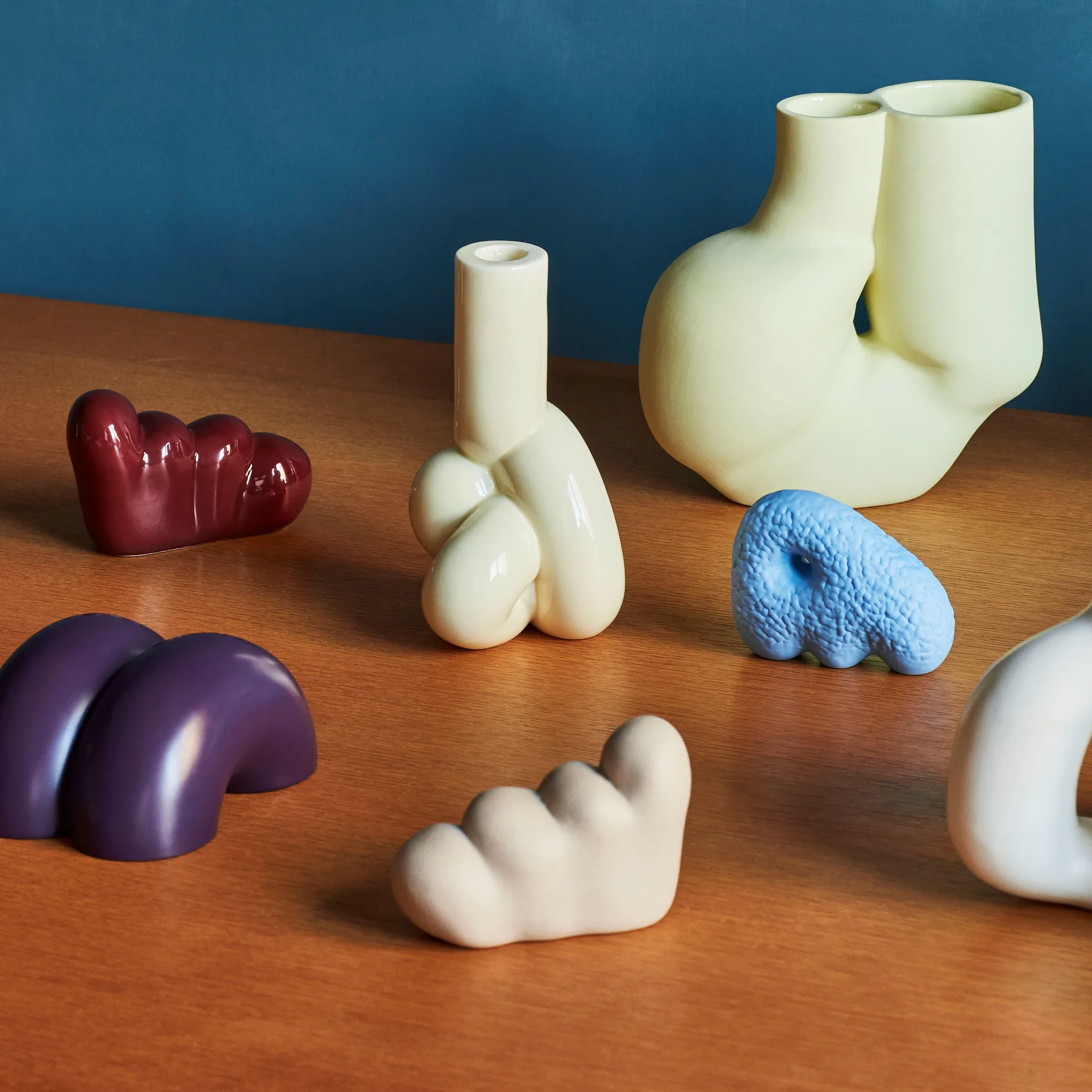 Sculpture W&S Moguls, Burgundy HAY