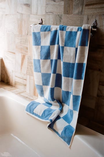 Serviette de bain Check 70x136 cm - Bleu ciel - HAY