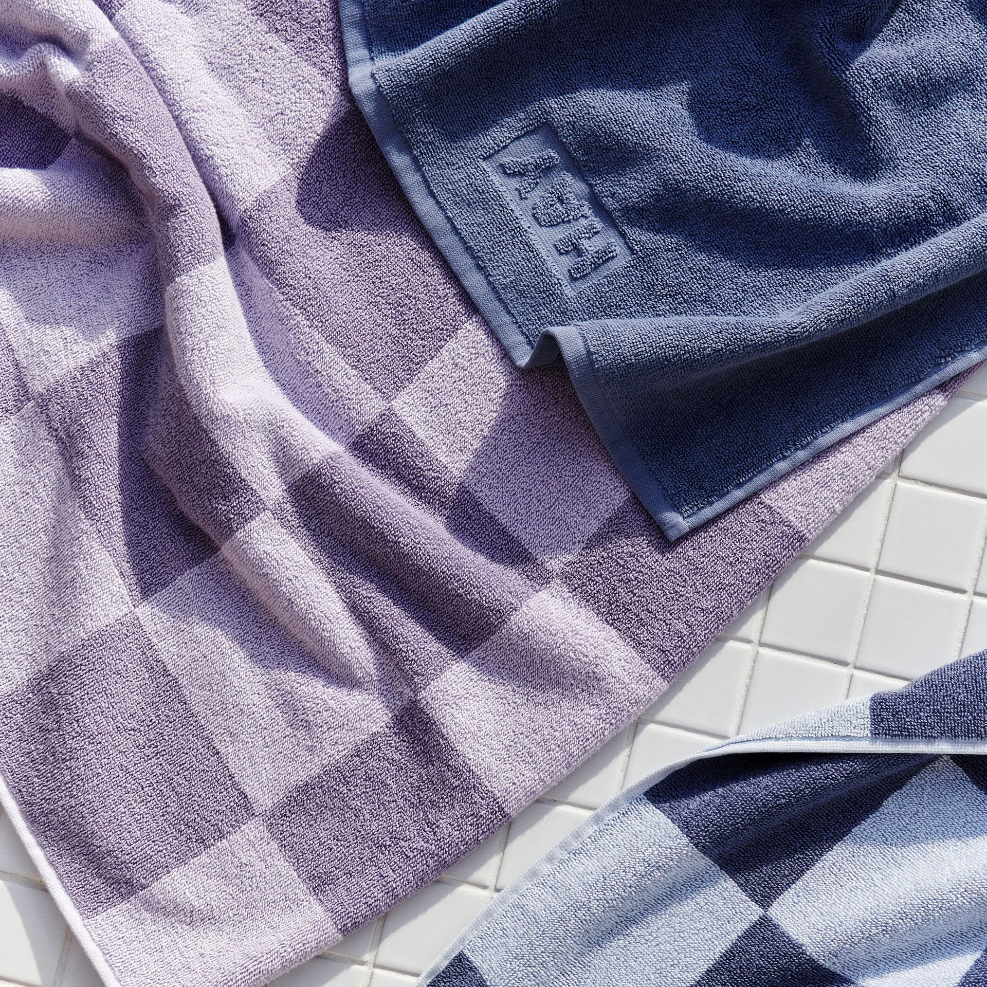 Serviette de bain Mono 100x150 cm, Steel blue HAY