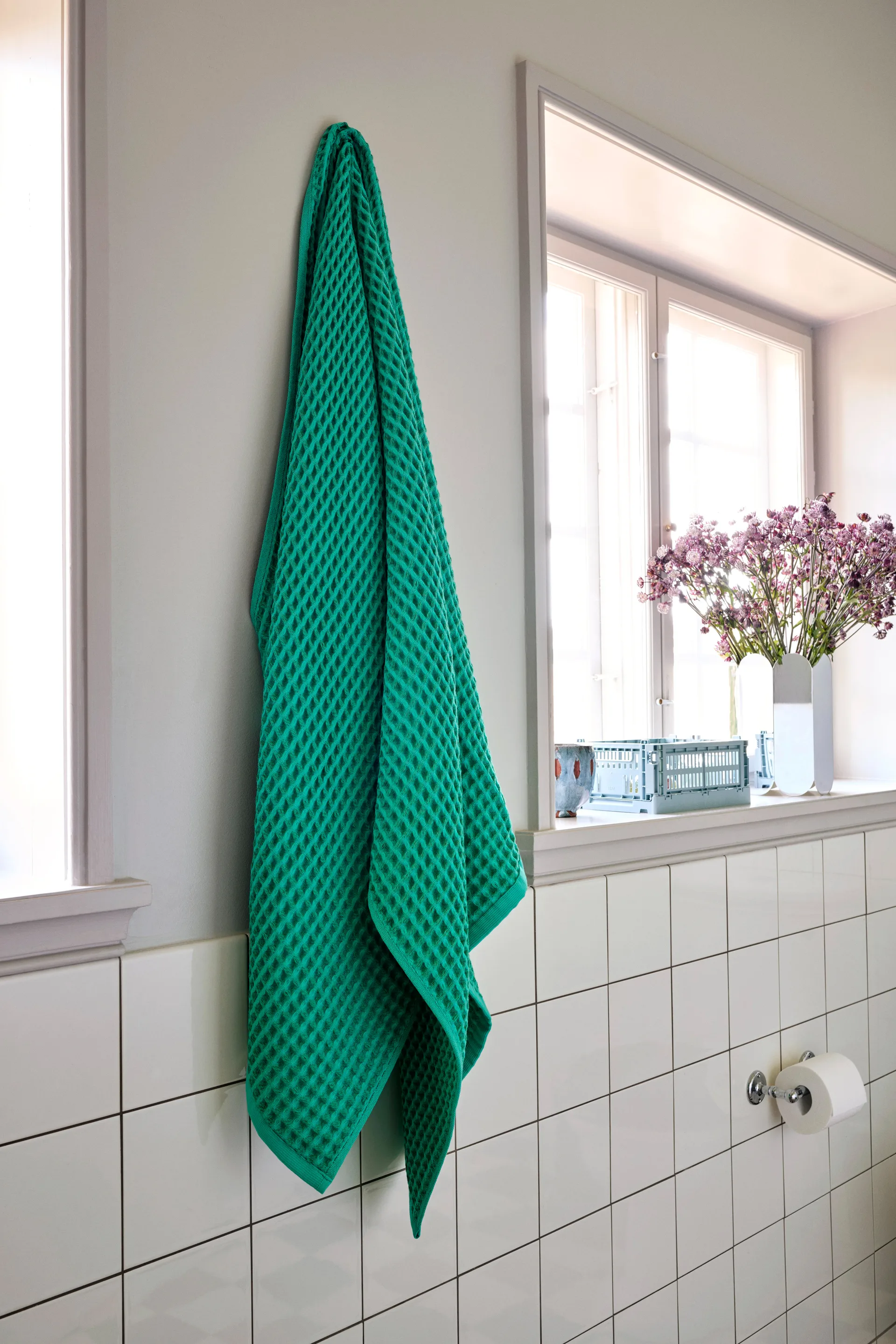 Serviette de bain Waffle 70x140 cm, Emerald green HAY