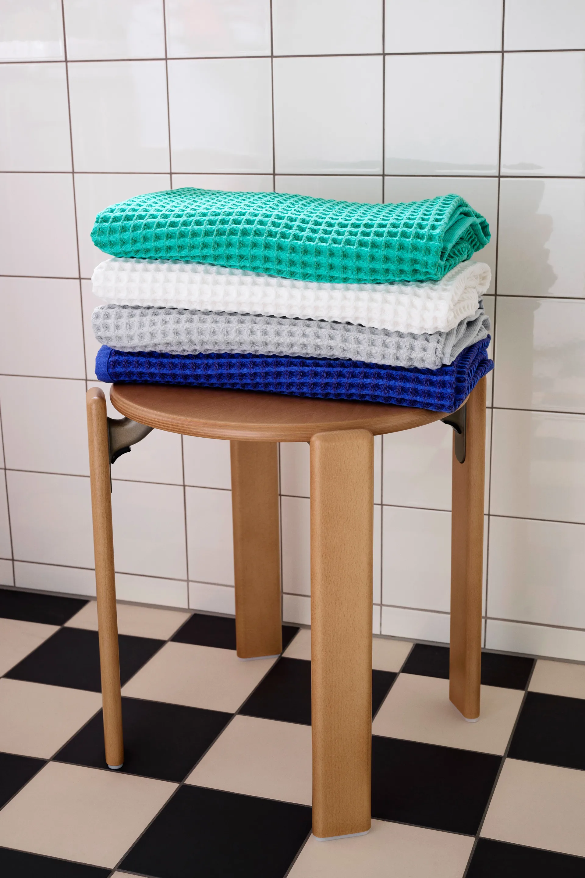 Serviette de bain Waffle 70x140 cm, Emerald green HAY