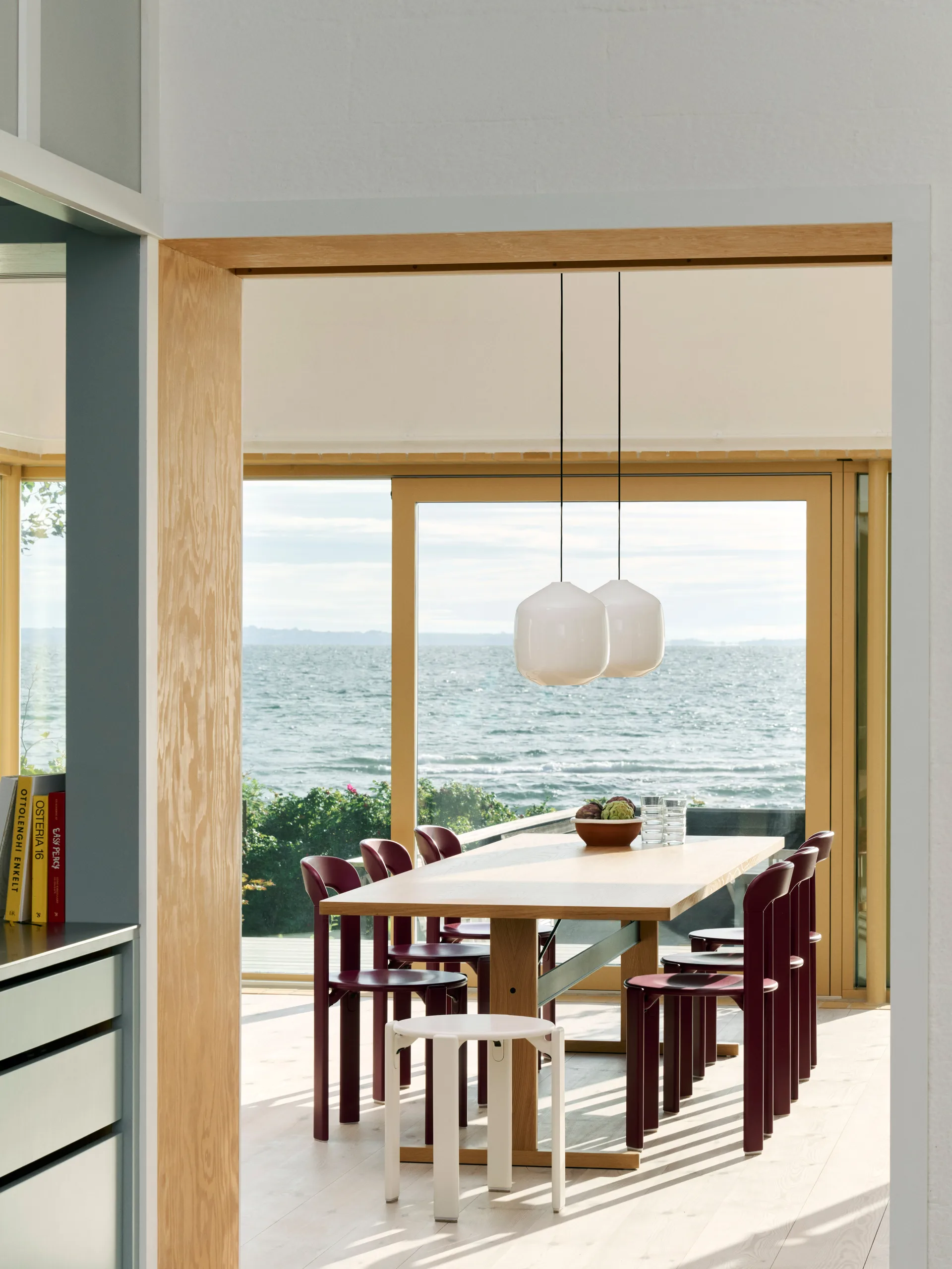 Suspension Buoy Ø30 cm, Opal glass-pastel lilac HAY