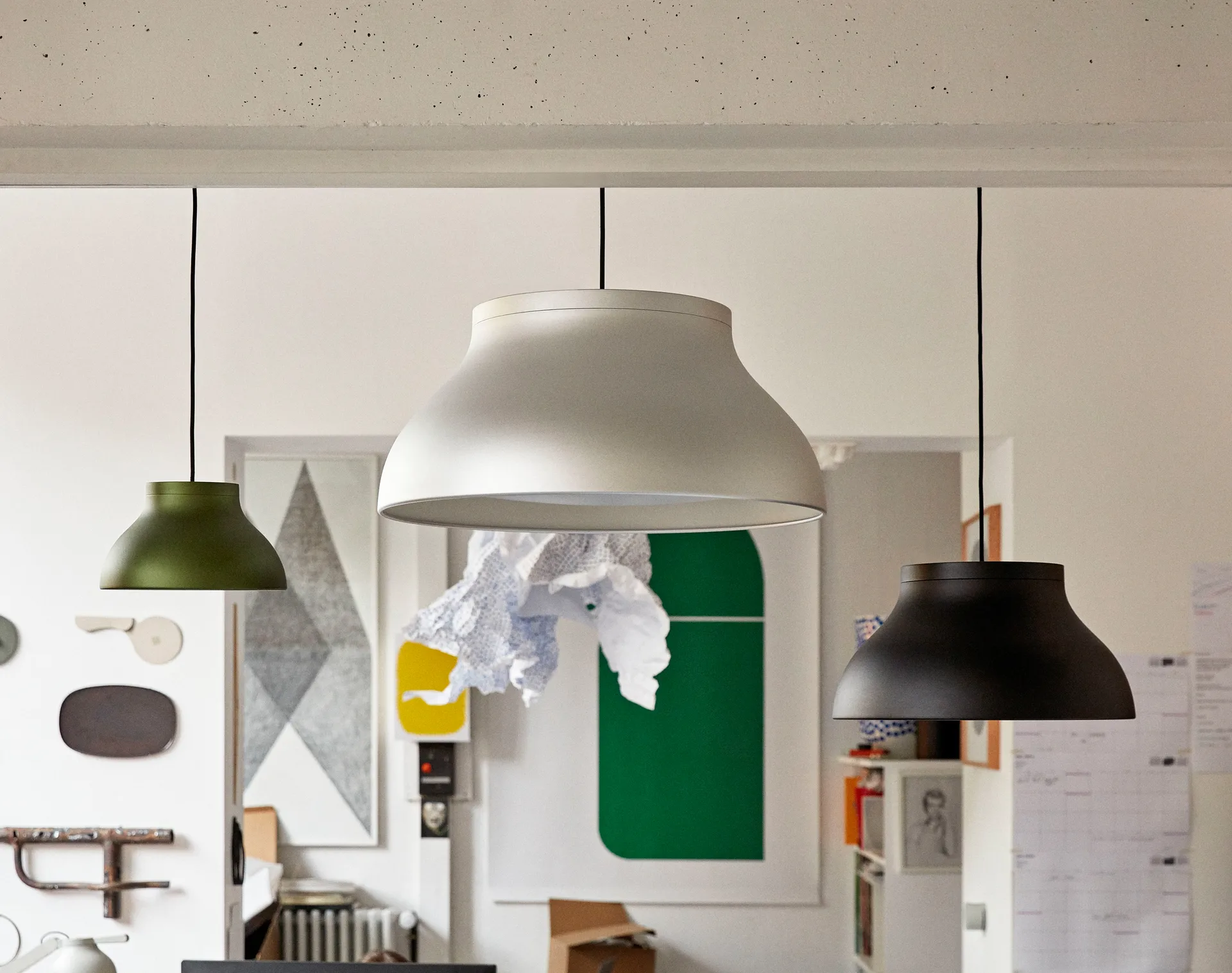 Suspension M PC pendant Ø40 cm, Soft black HAY