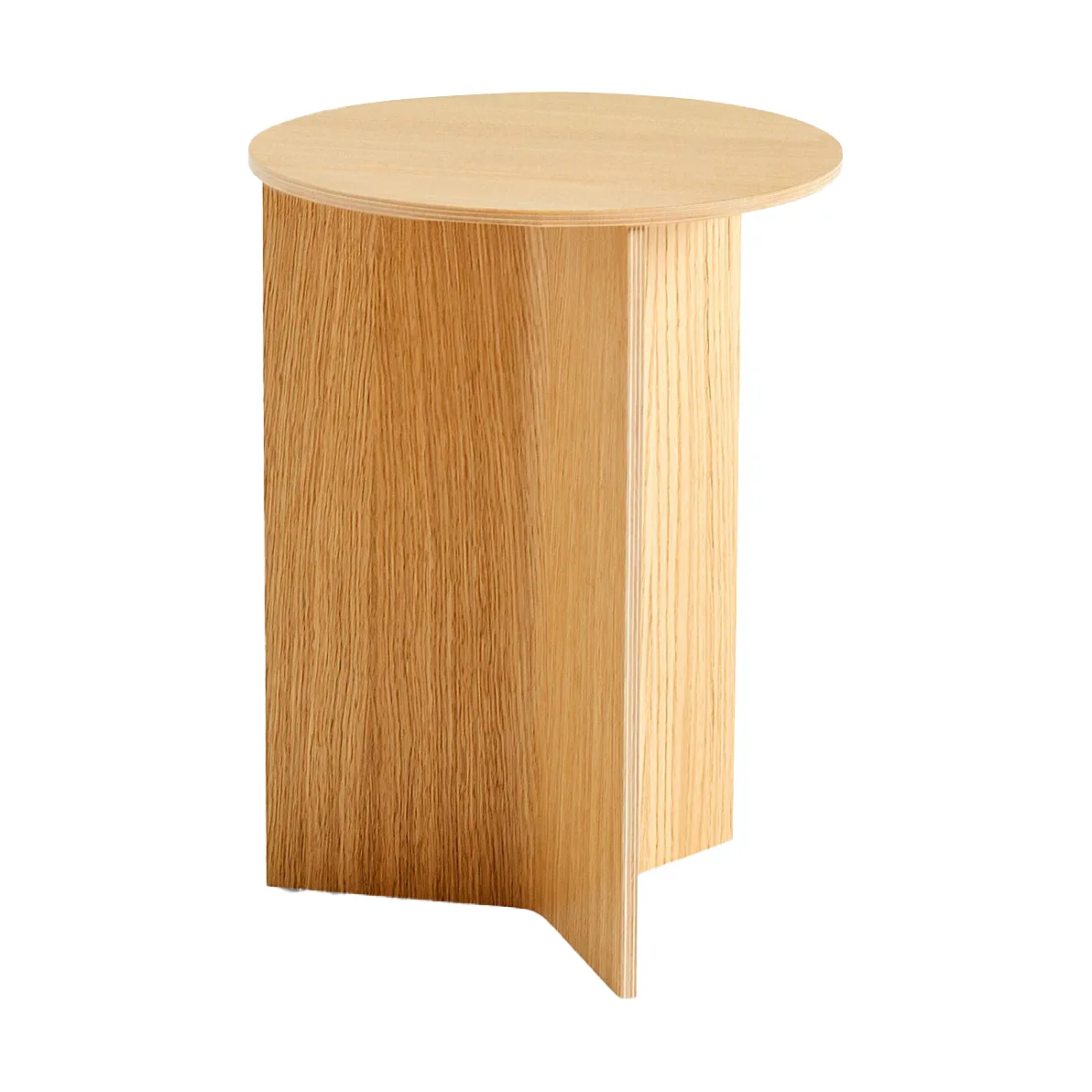 Table d'appoint Slit high Ø35 cm, Lacquered oak HAY