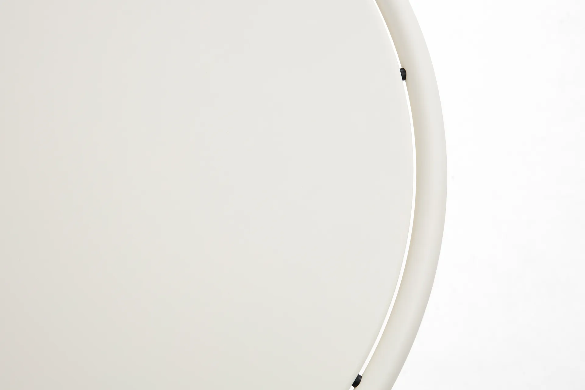 Table Deville Ø80x74 cm, Cream white HAY