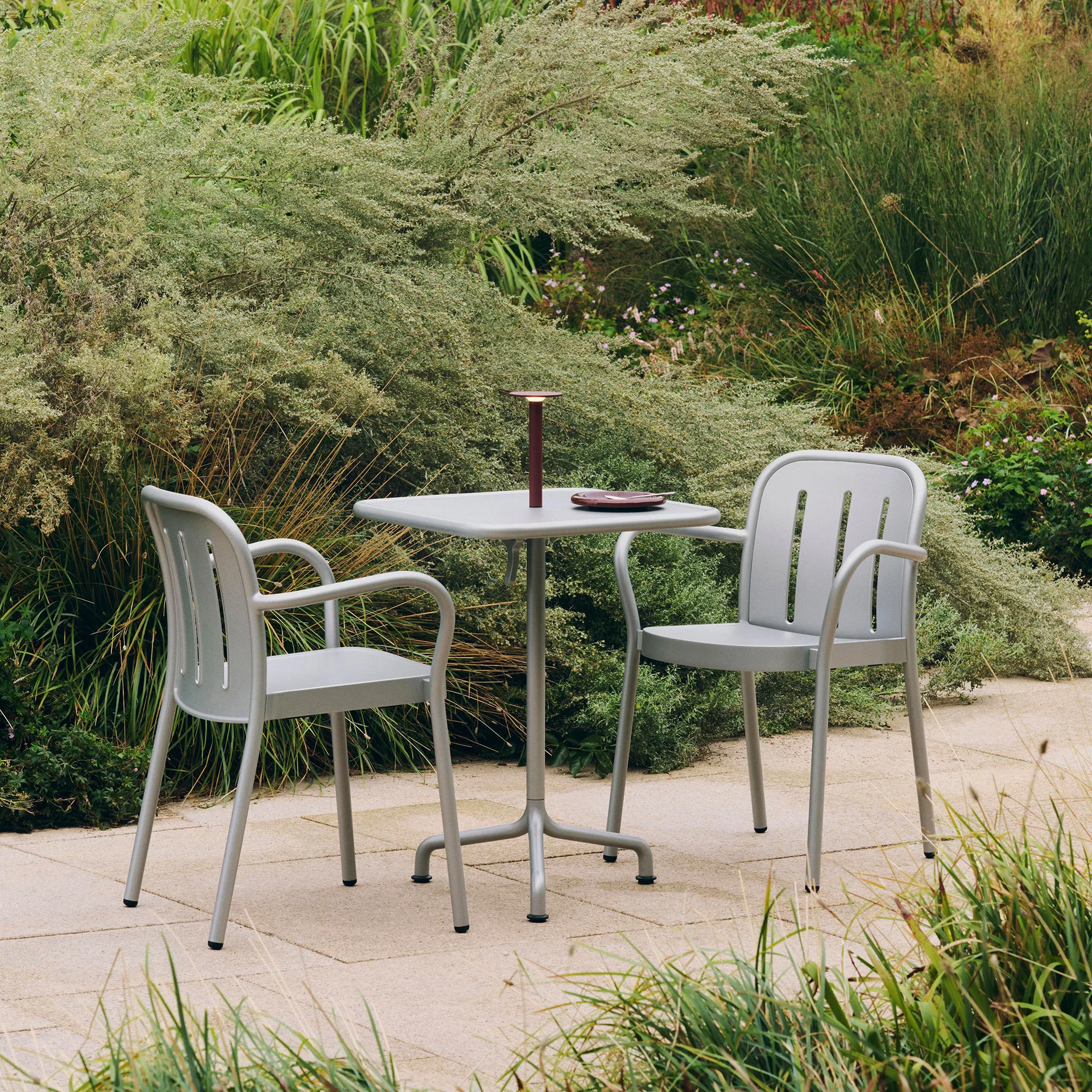 Table Deville, Silver grey, 60x70x74 cm HAY