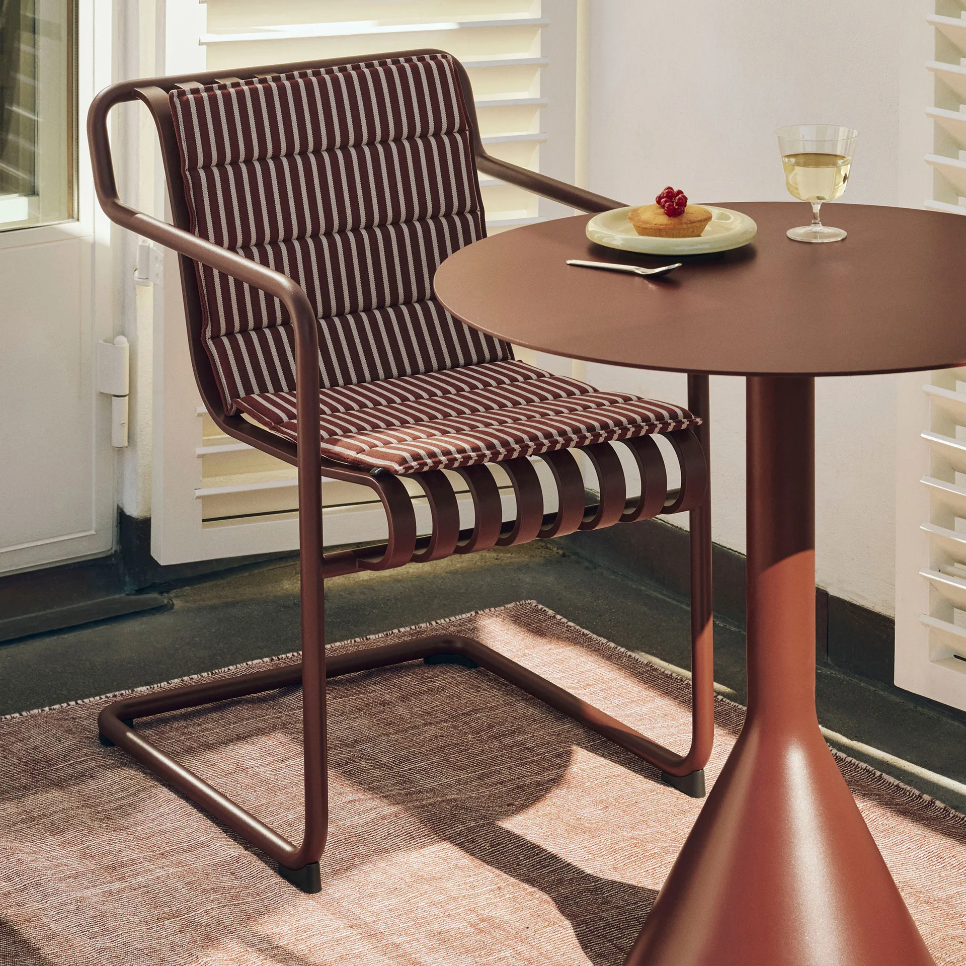 Tapis Haze, Iron red, 230x230 cm HAY