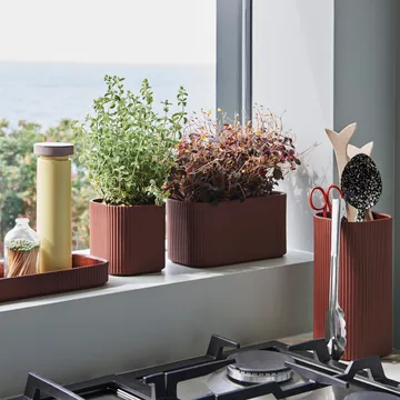 Vase Facade 22 cm - Dark terracotta - HAY