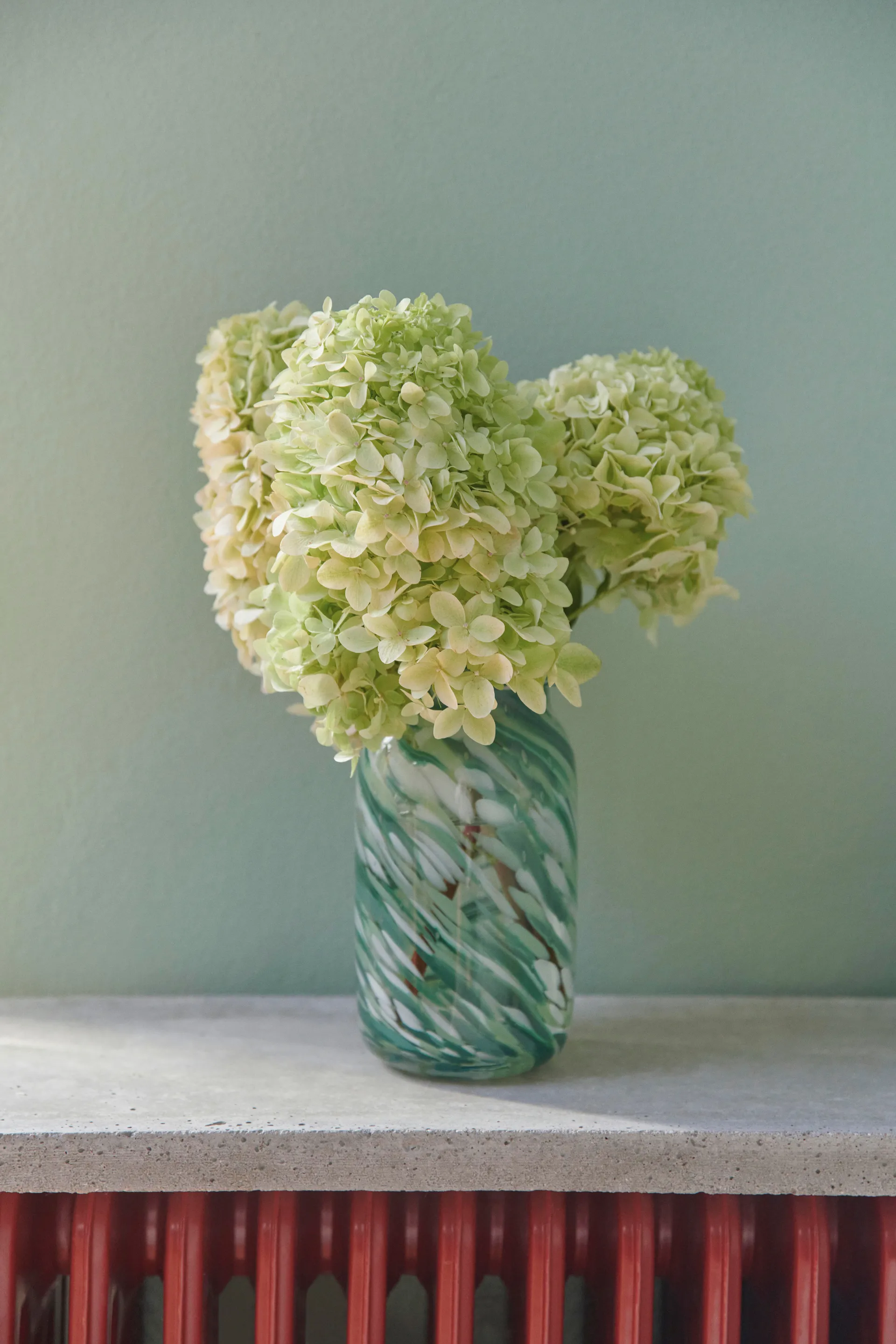 Vase Splash Roll Neck S 20,5 cm, Green swirl HAY