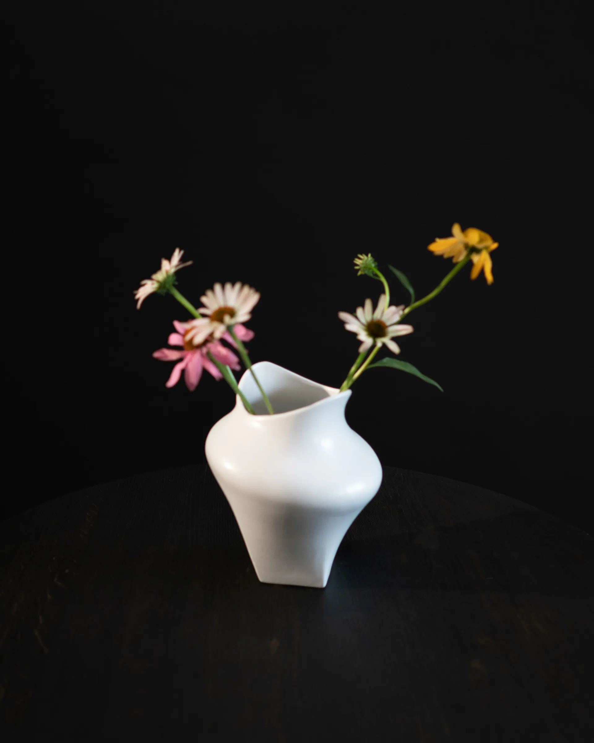 Vase Nami 20 cm, White Hein Studio