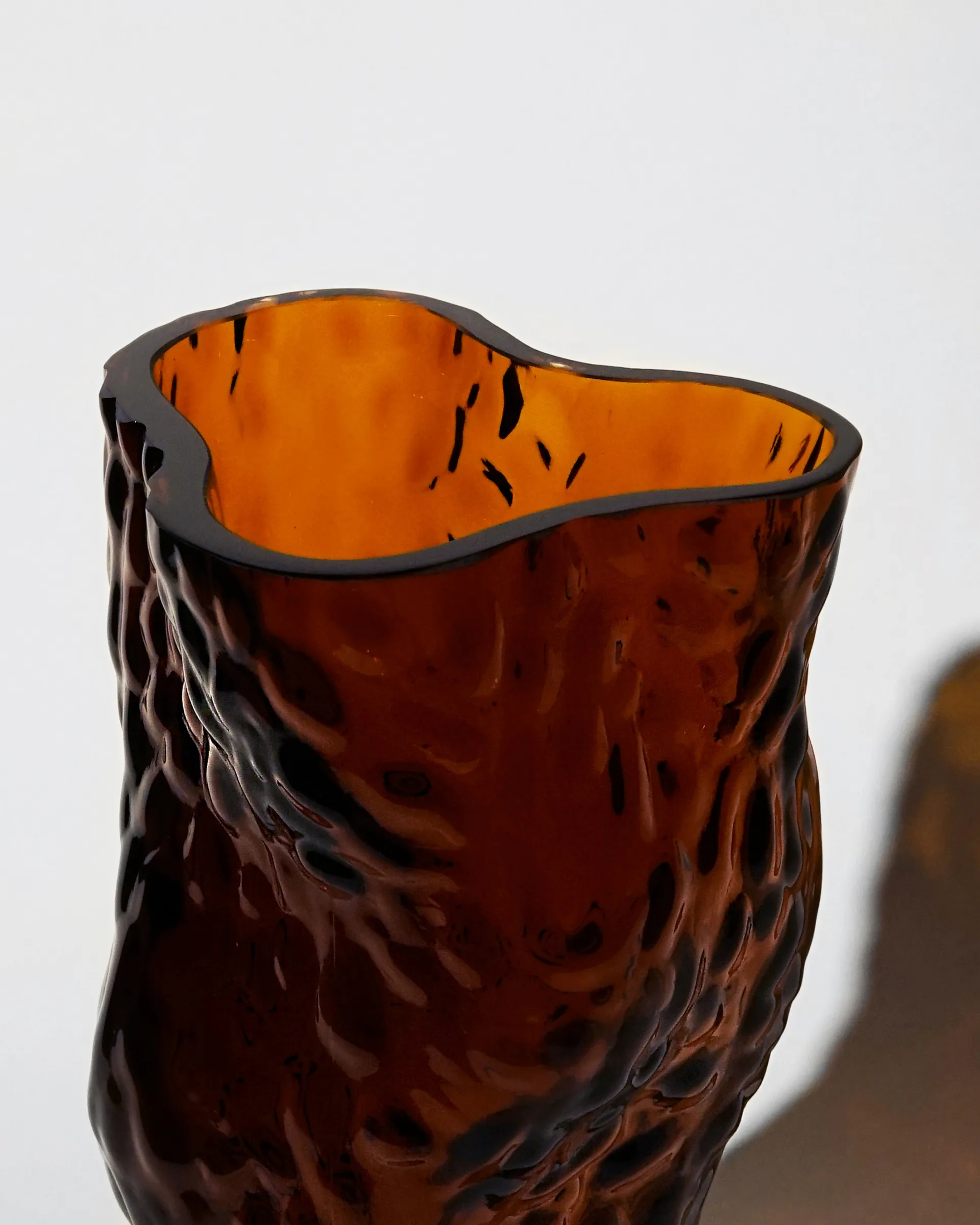 Vase Ostrea Rock verre 30 cm, Rouille Hein Studio